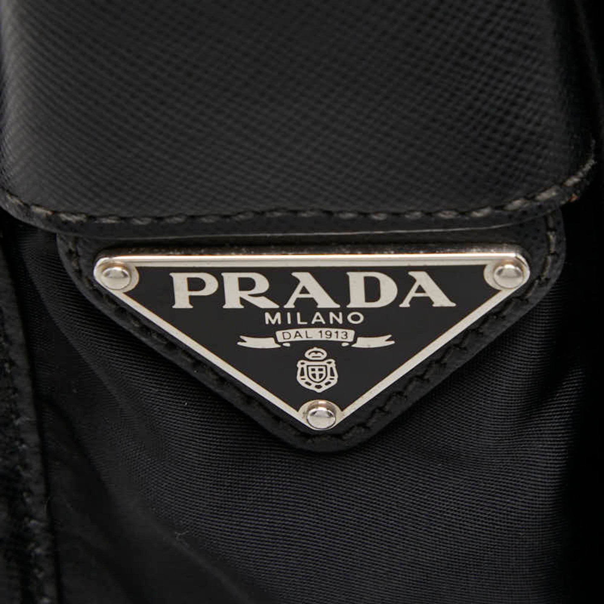 Prada Black Nylon Leather Messenger Bag Shoulder Bag (Pre-Owned)