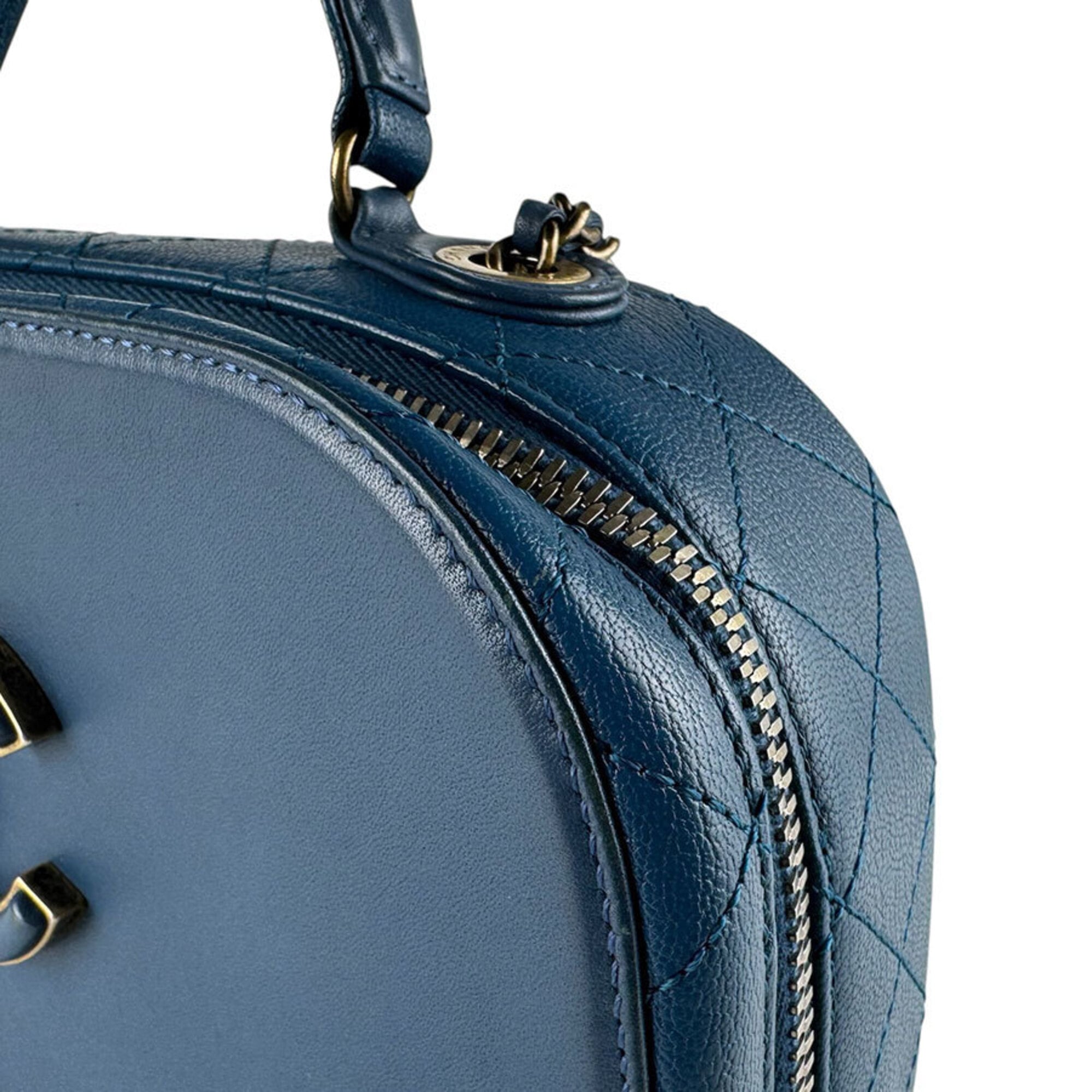 Chanel Blue Leather Handbag Shoulder Bag (Pre-Owned)