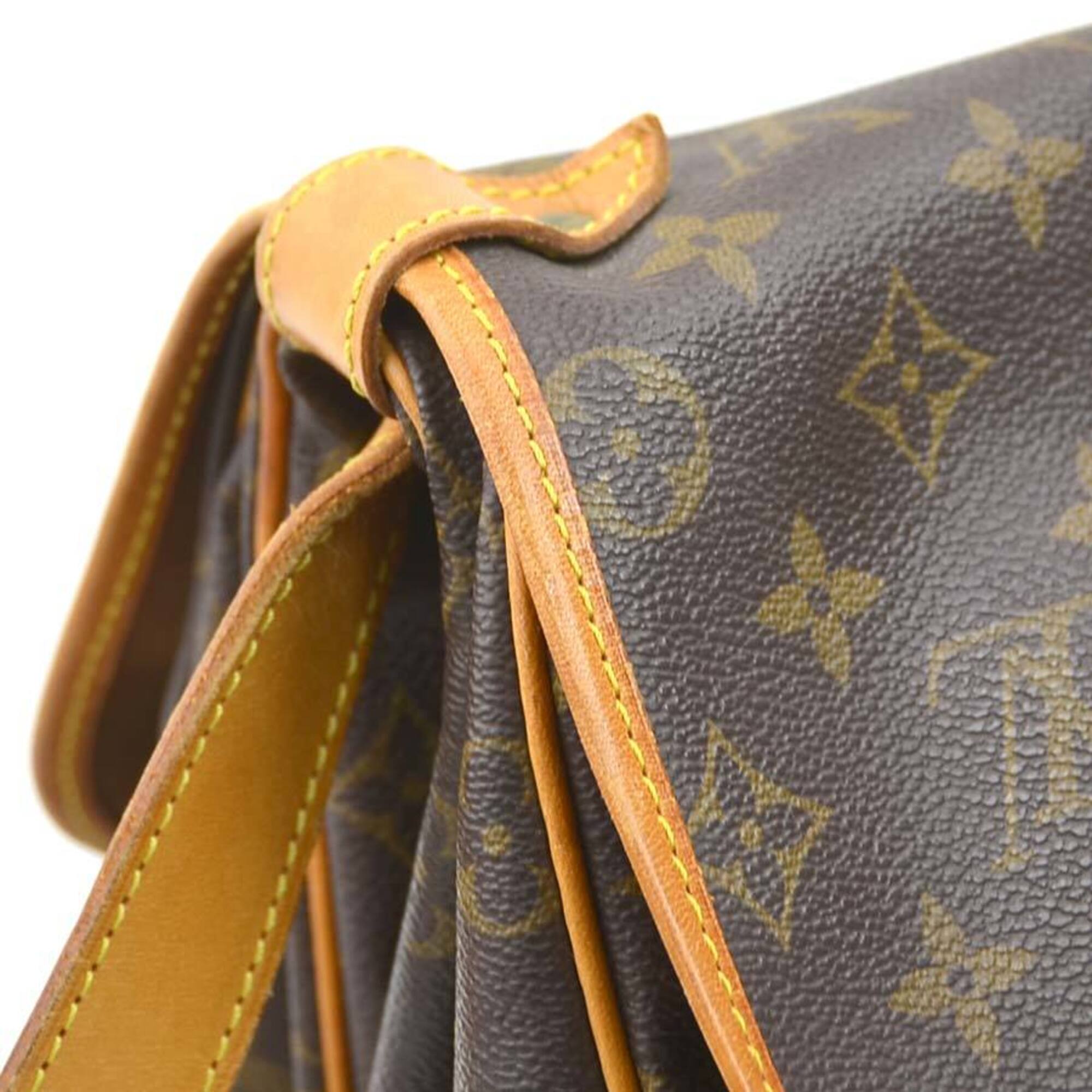 Louis Vuitton Brown Monogram Monogram Shoulder Bag (Pre-Owned)