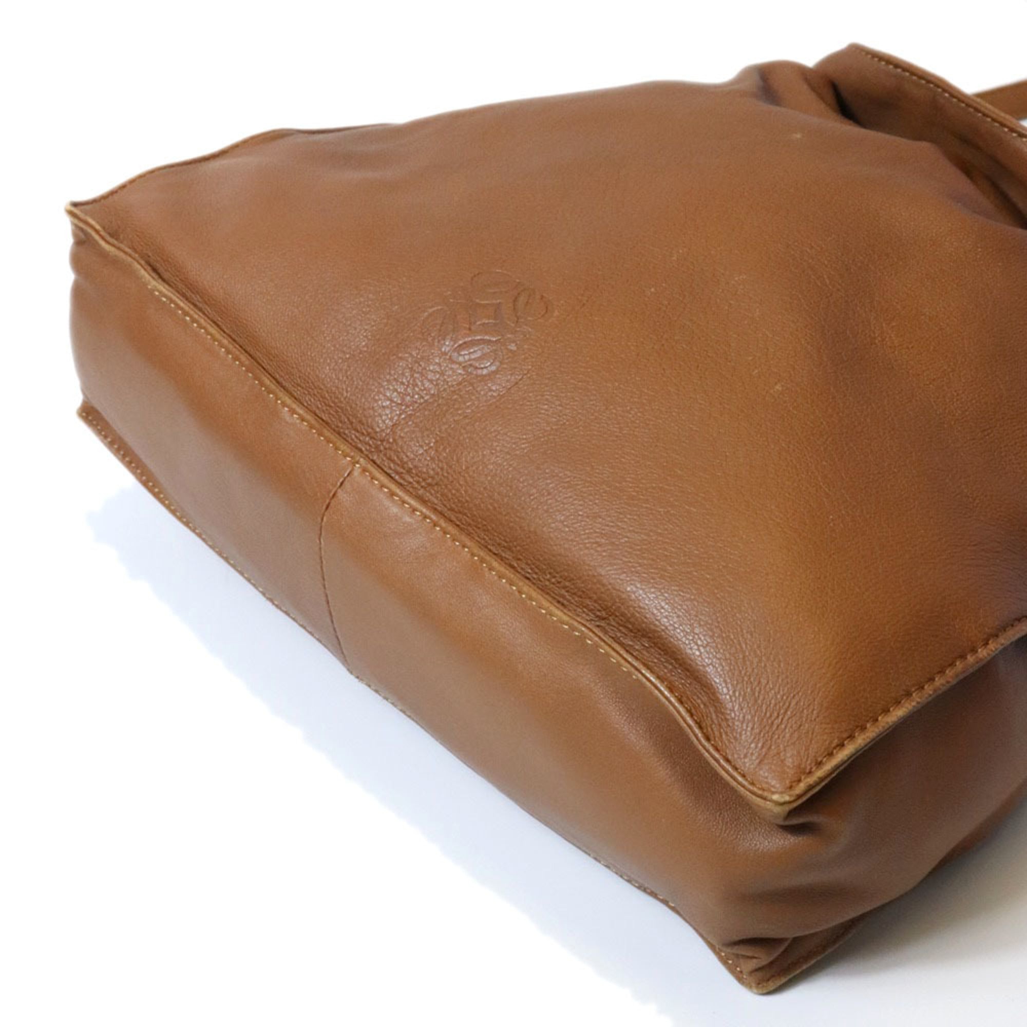 Loewe Brown Leather Shoulder Bag (Pre-Owned)