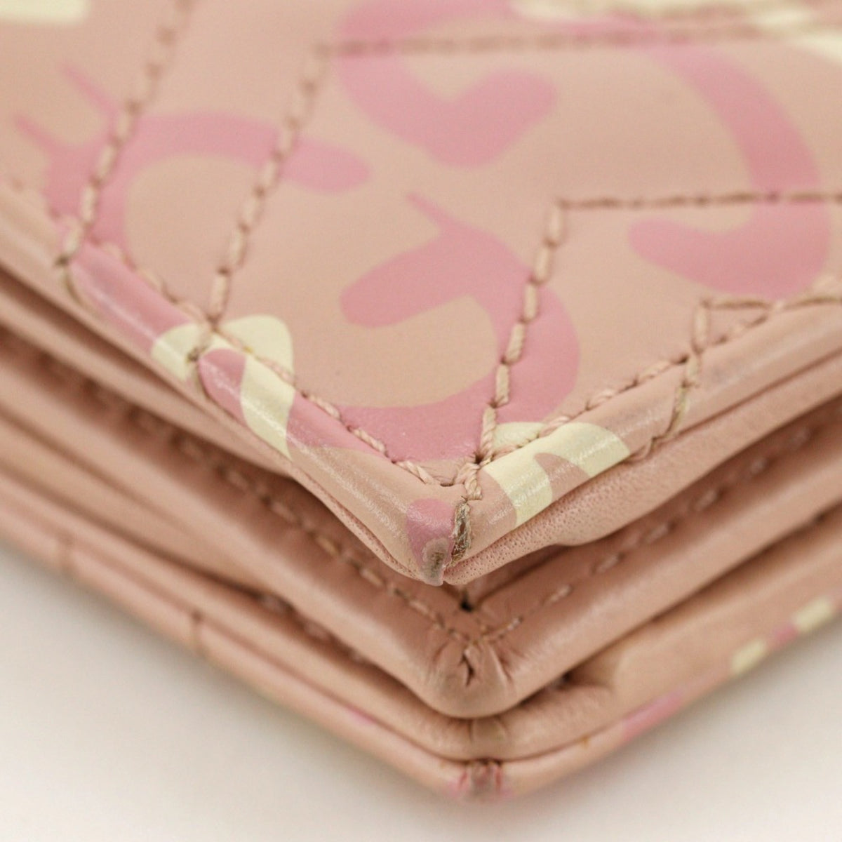 Gucci Pink Leather Bill Wallet (Bi-Fold) (Pre-Owned)