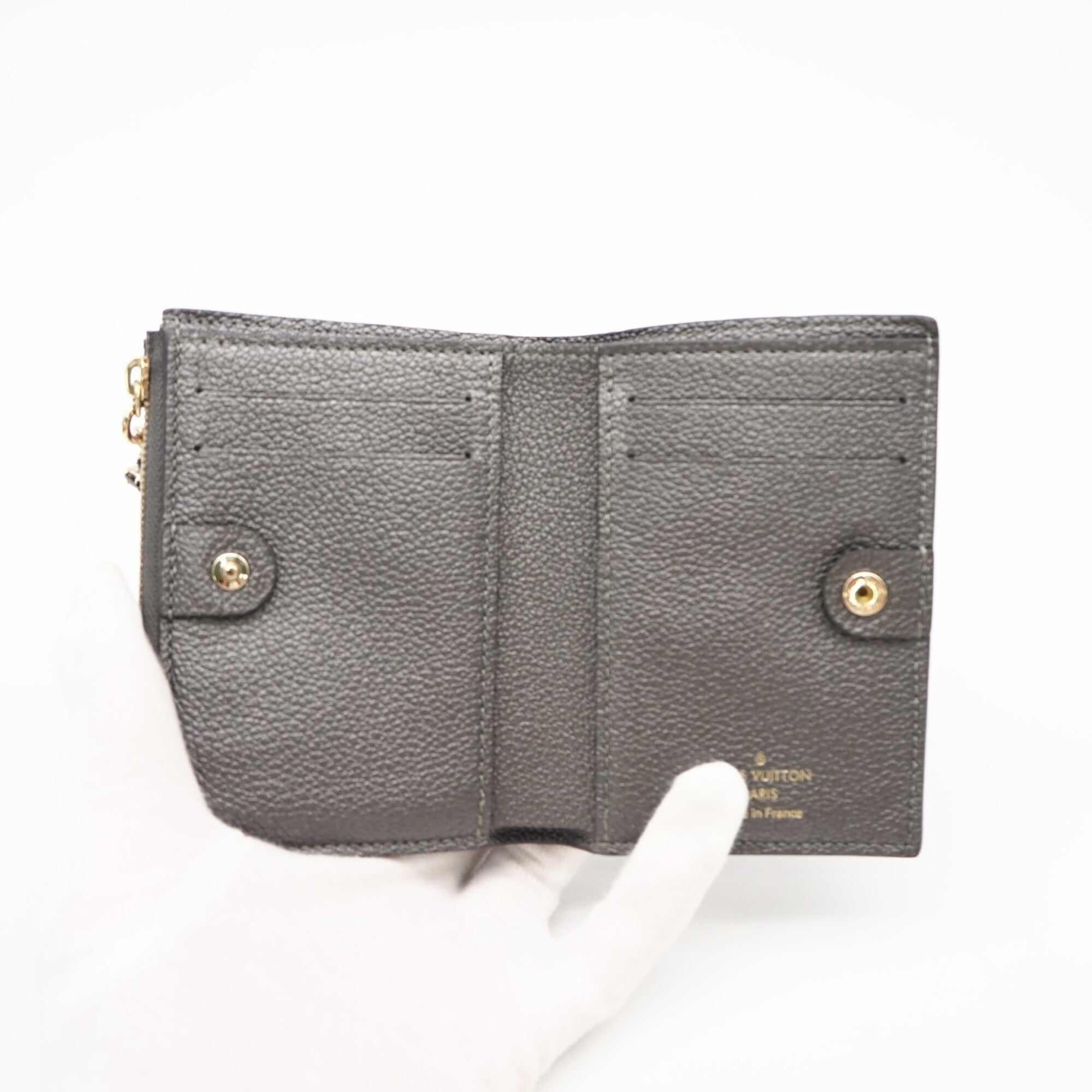 Louis Vuitton Silver Leather Wallet (Bi-Fold) (Pre-Owned)
