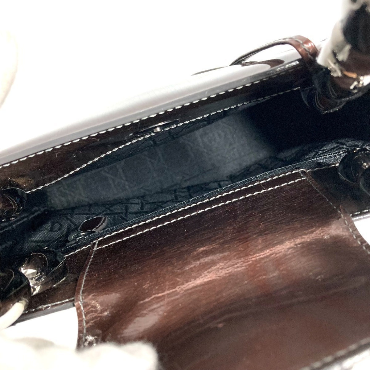 Christian Dior Brown Patent Leather Handbag (Pre-Owned)