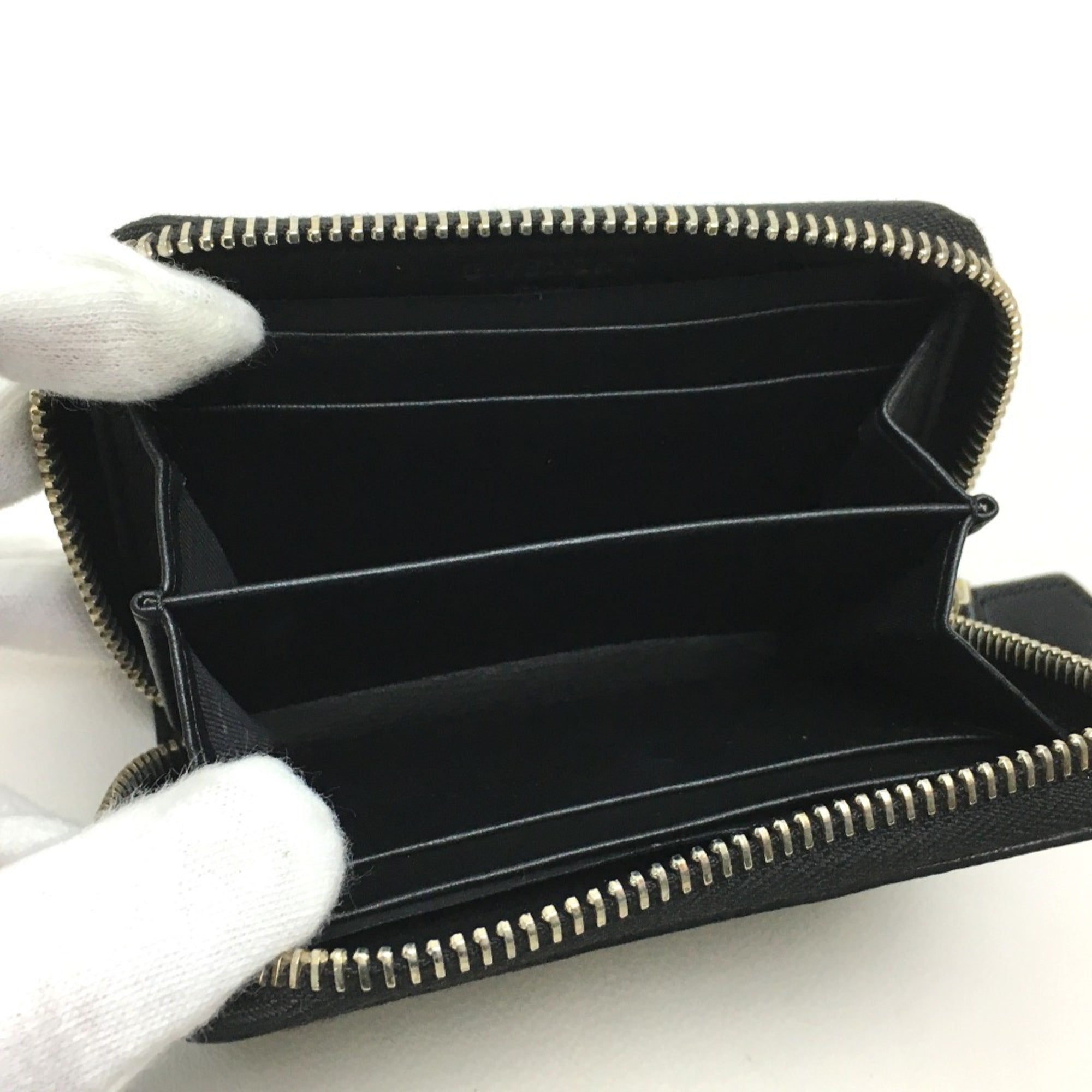 Givenchy Black Leather Coin Purse/Coin Case (Pre-Owned)