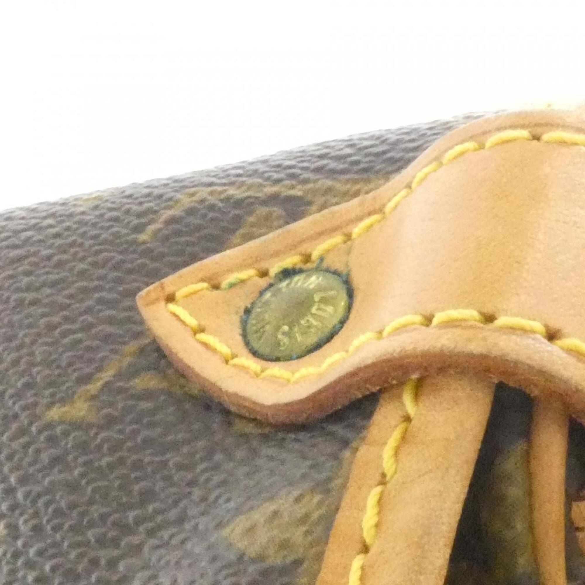Louis Vuitton Marron Coated Canvas Shoulder Bag (Pre-Owned)