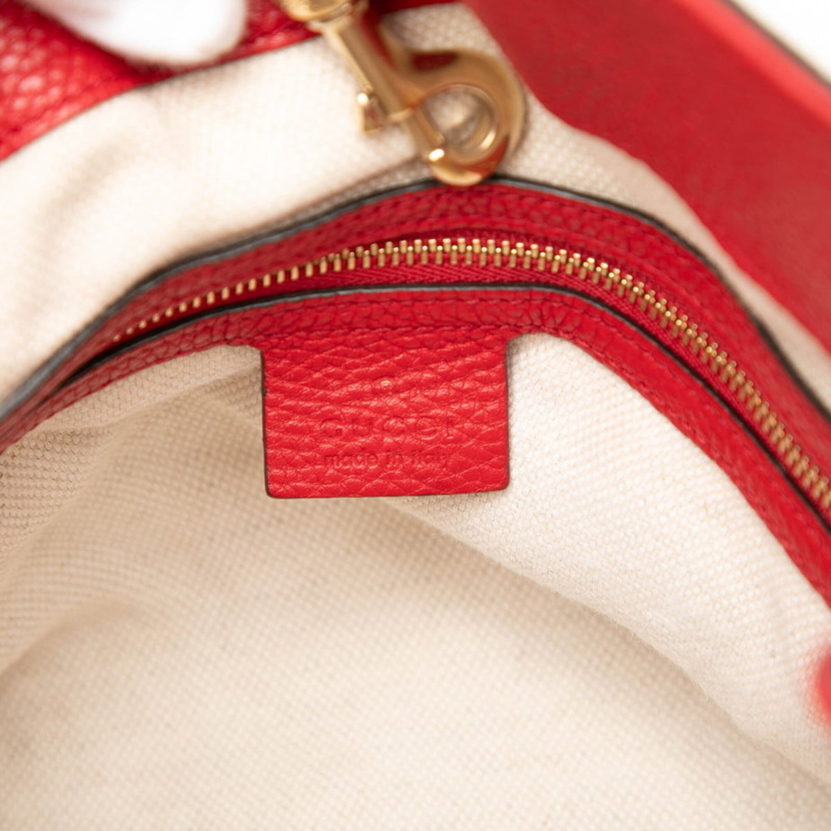Gucci Soho Red Color Leather Shoulder Bag (Pre-Owned)