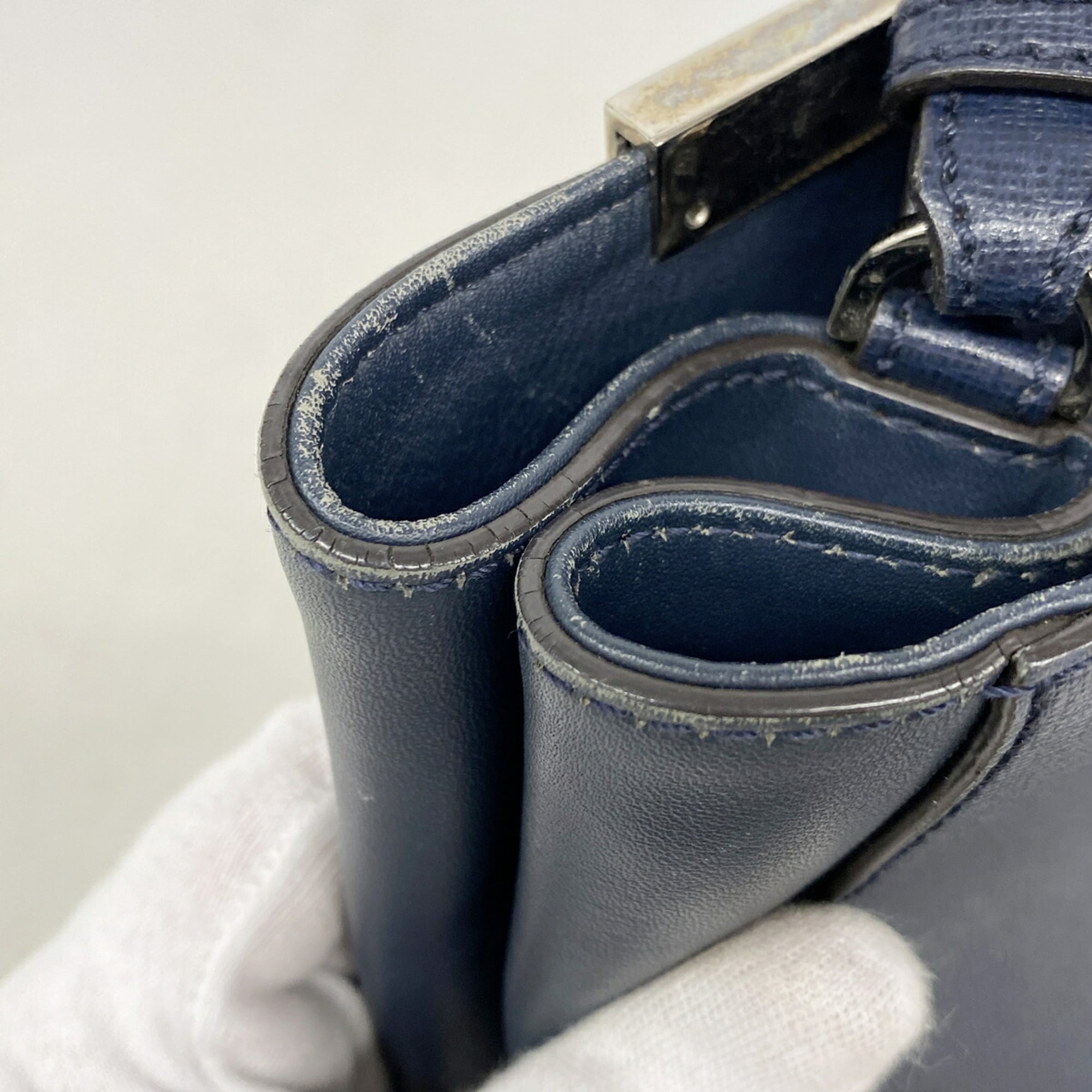 Fendi Navy Leather Handbag (Pre-Owned)