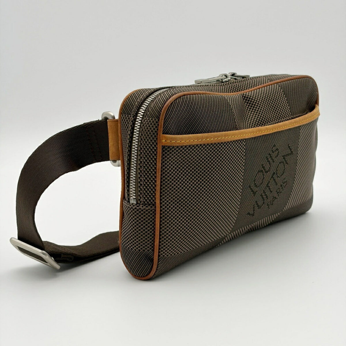 Louis Vuitton Damier Geant Earth Damier Geant Fanny Pack (Pre-Owned)