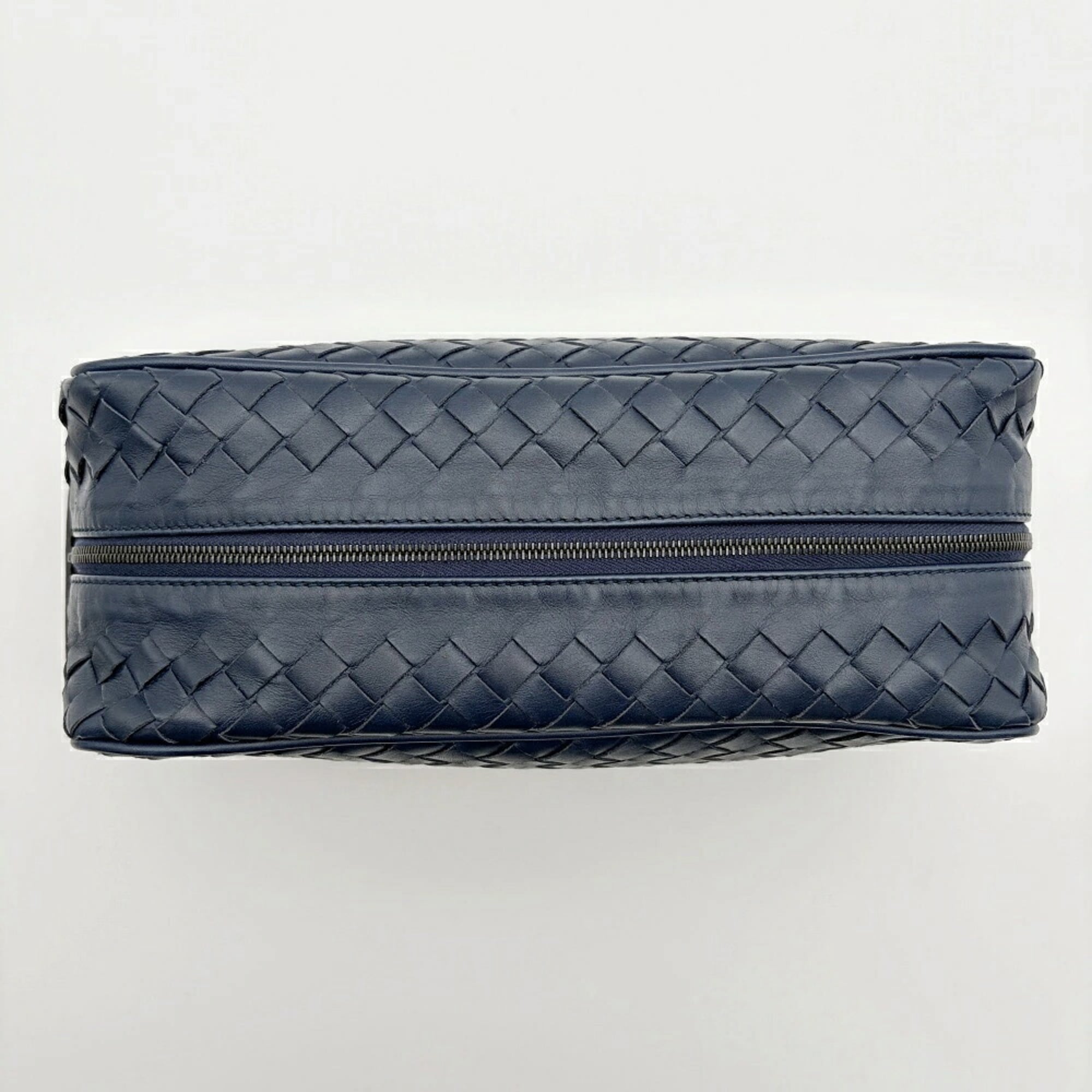Bottega Veneta Intrecciato Navy Leather Pouch (Pre-Owned)