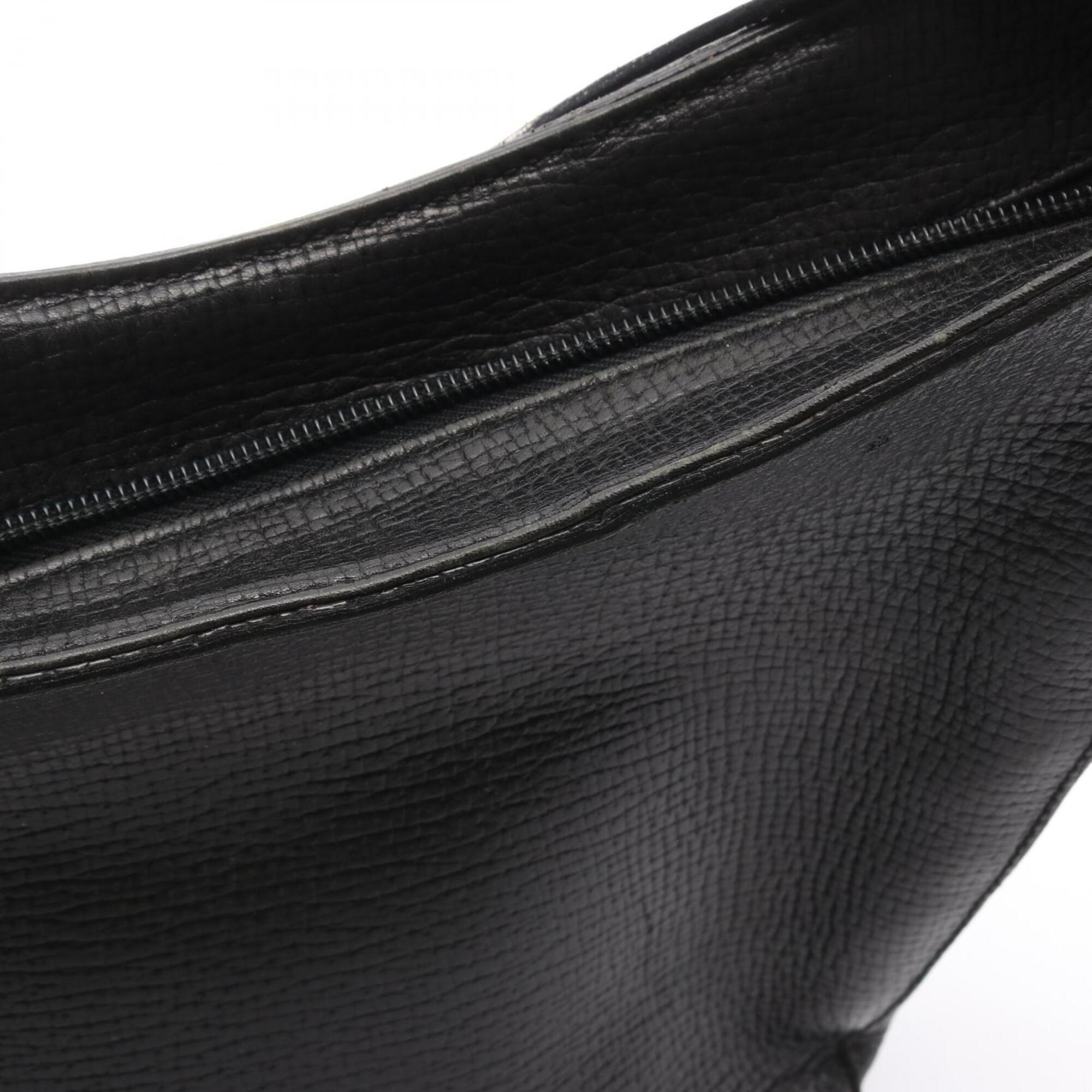 Loewe Black Leather Handbag Shoulder Bag (Pre-Owned)