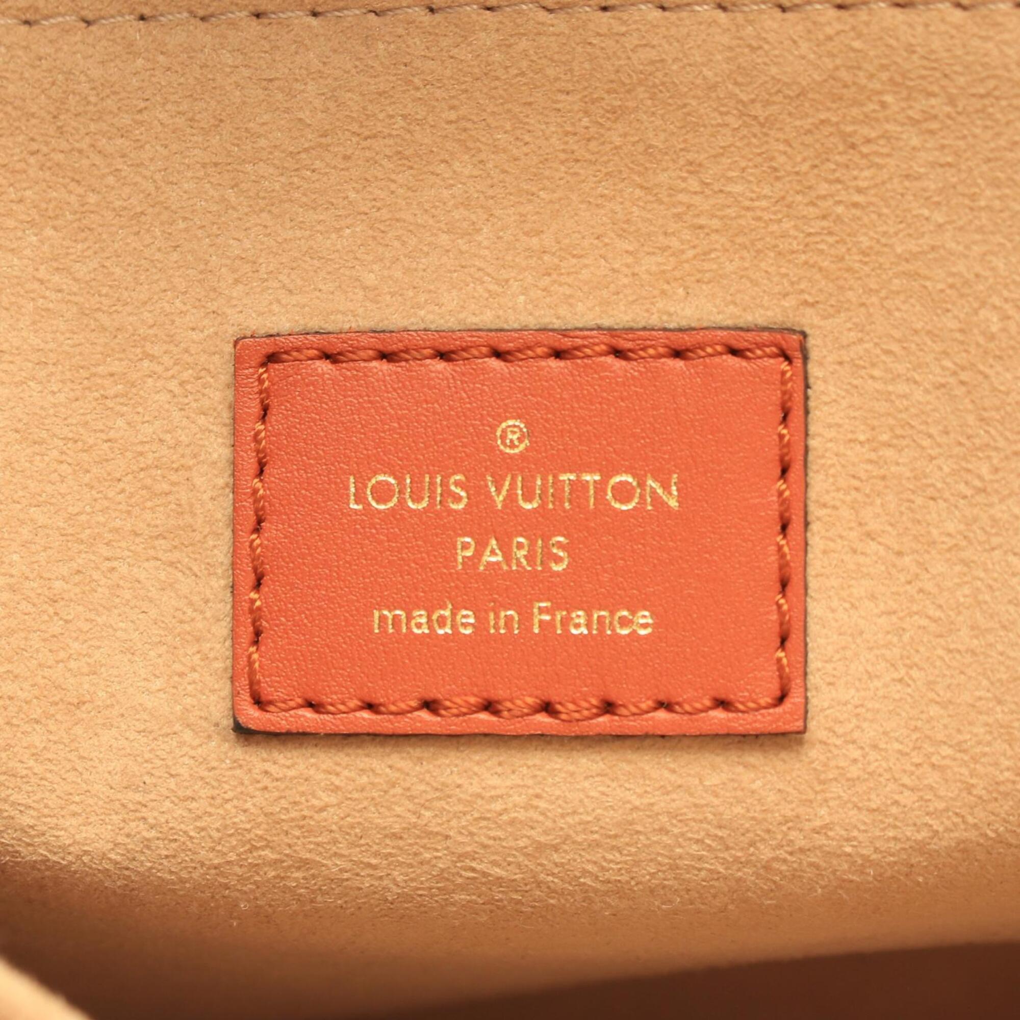 Louis Vuitton Beige Bordeaux Leather Handbag (Pre-Owned)