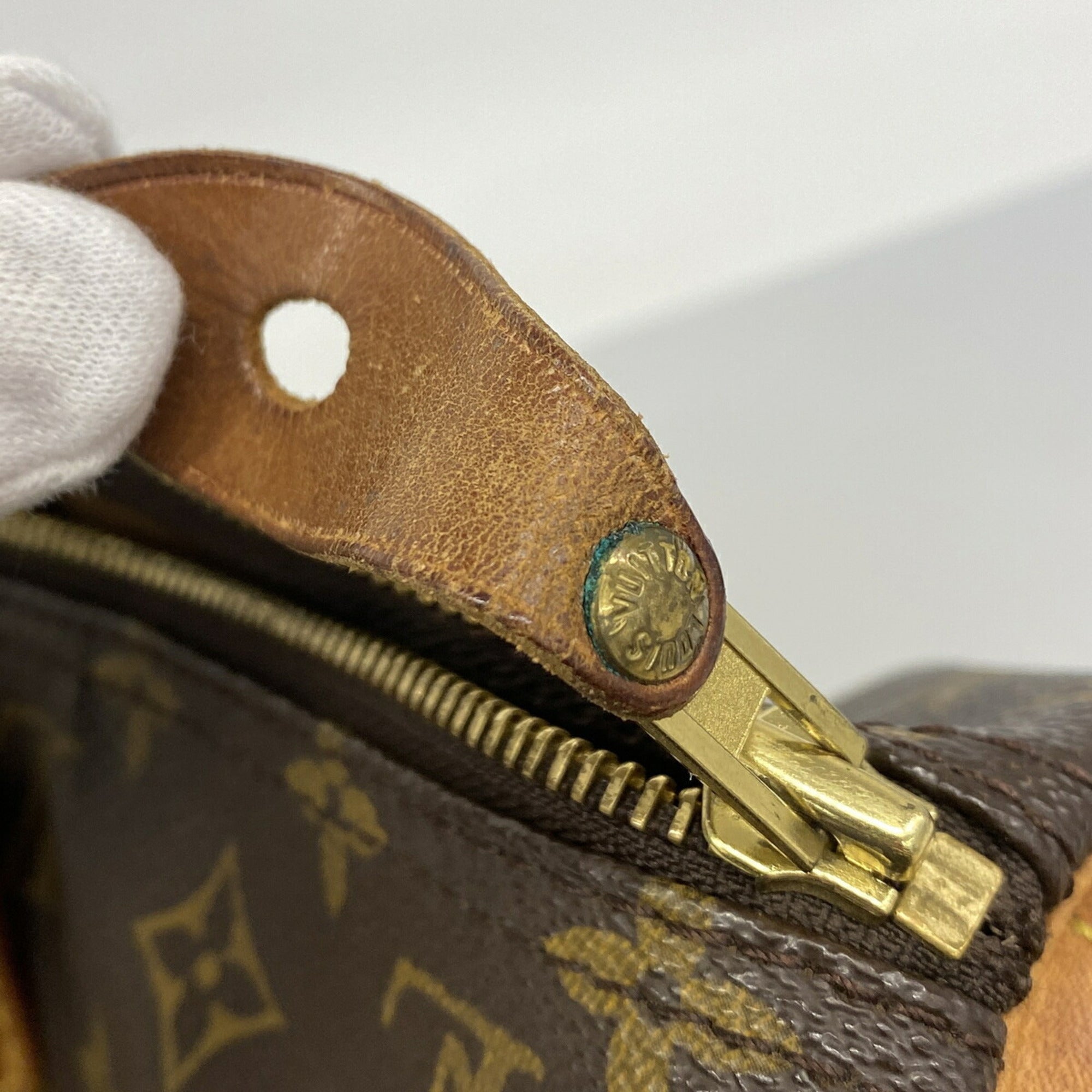Louis Vuitton Brown Handbag (Pre-Owned)