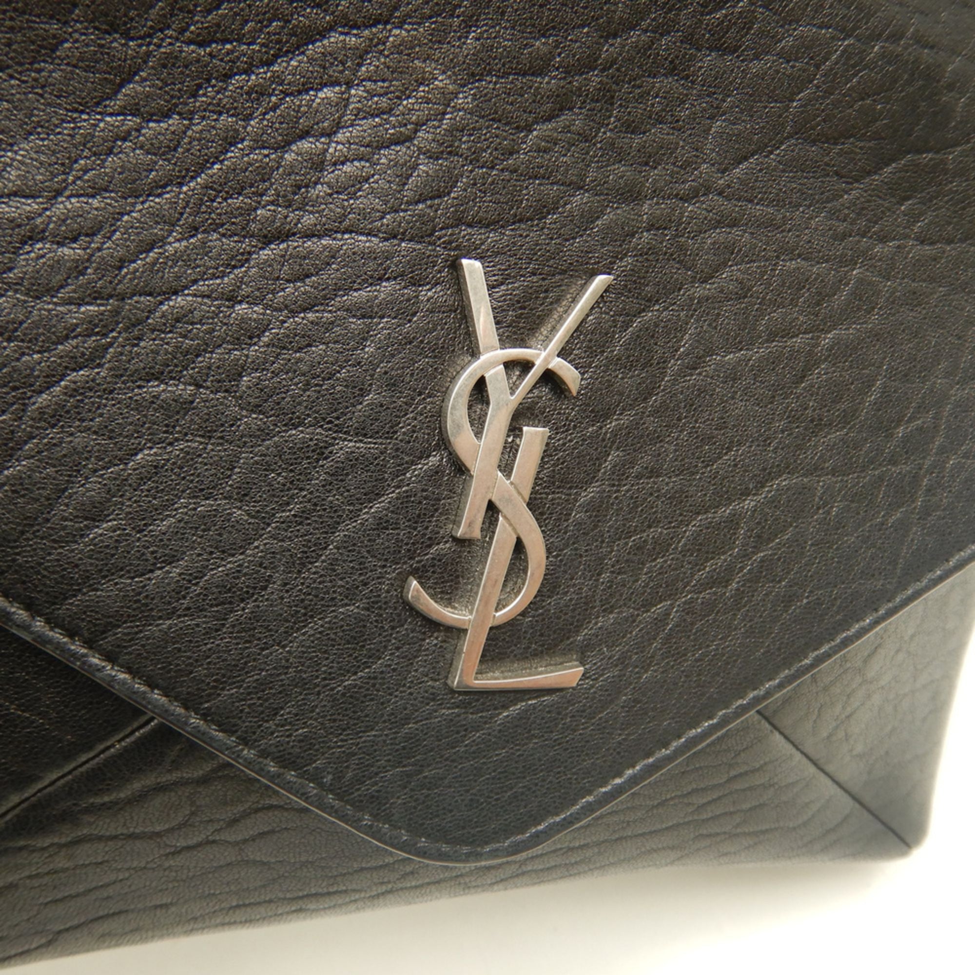 Yves Saint Laurent Black Leather Shoulder Bag (Pre-Owned)