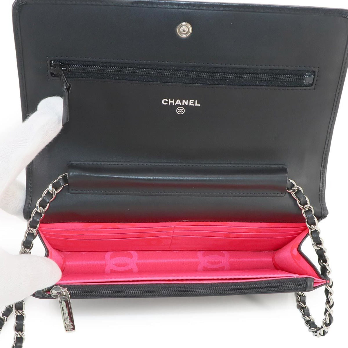 Chanel Black Cambon Ligne Chain/Shoulder Wallet (Pre-Owned)