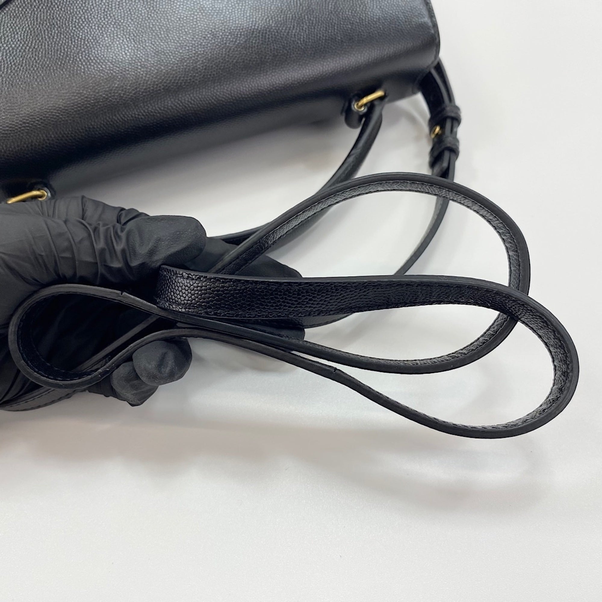 Yves Saint Laurent Cassandre Black Handbag (Pre-Owned)