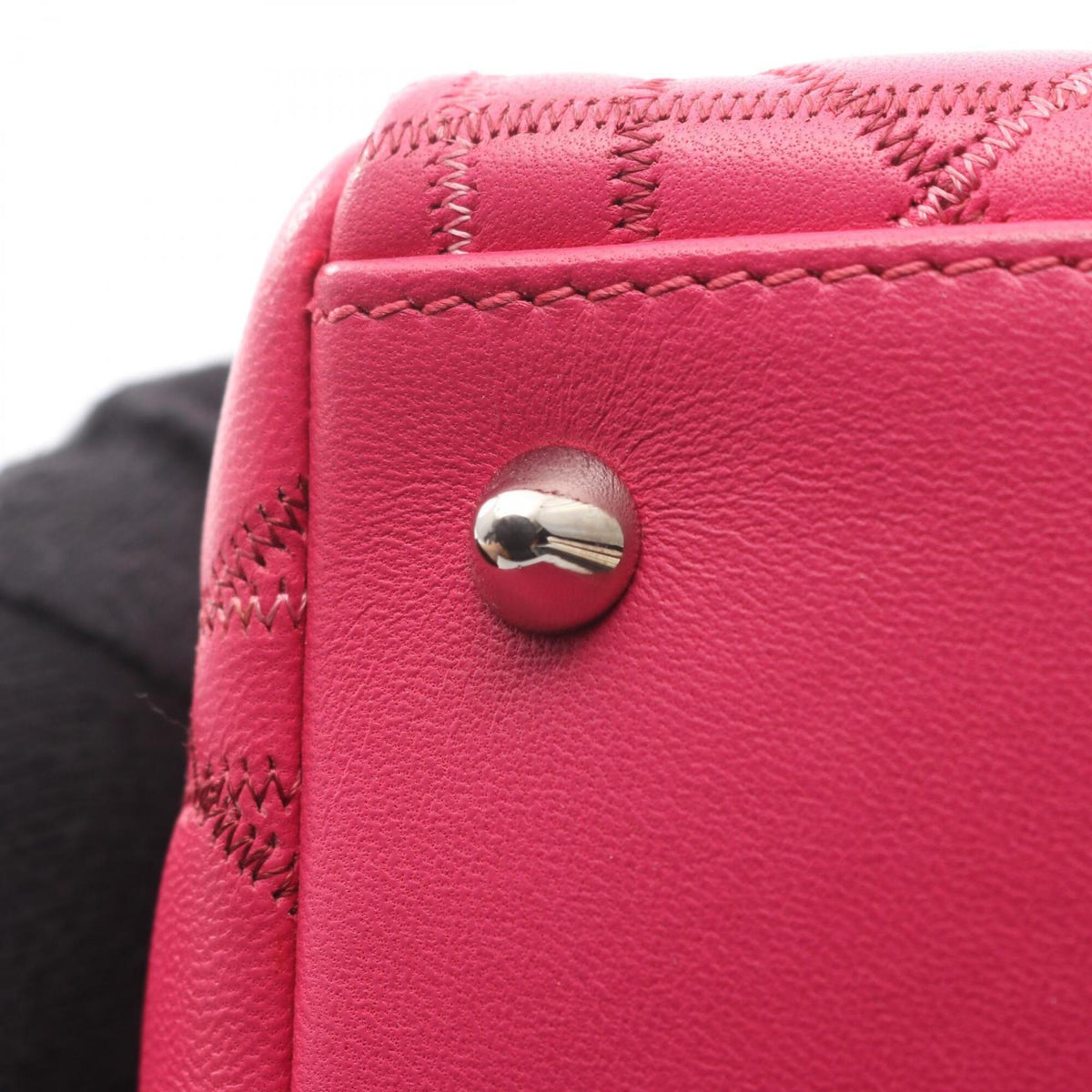 Christian Dior Pink Leather Handbag (Pre-Owned)