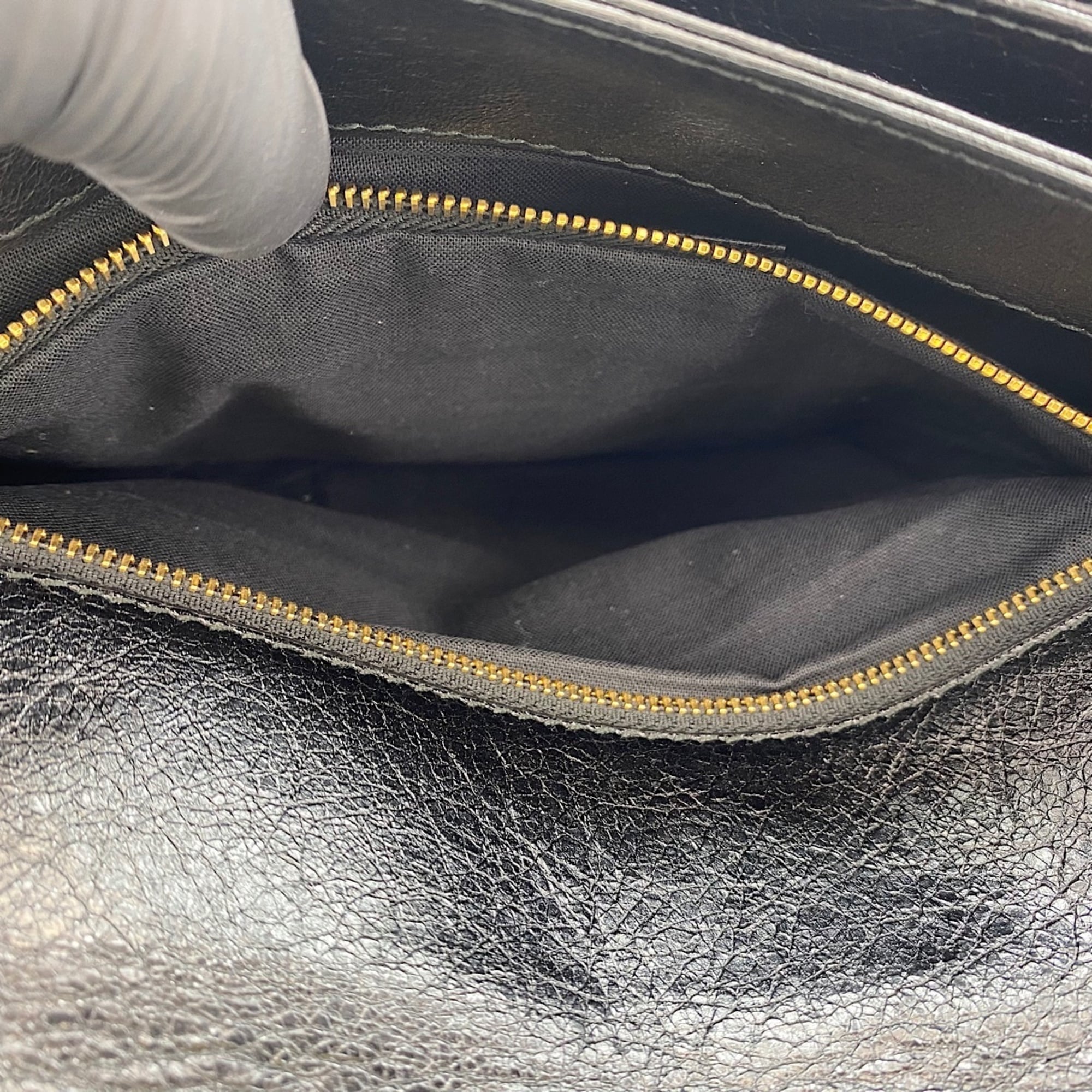Balenciaga Black Clutch Bag (Pre-Owned)