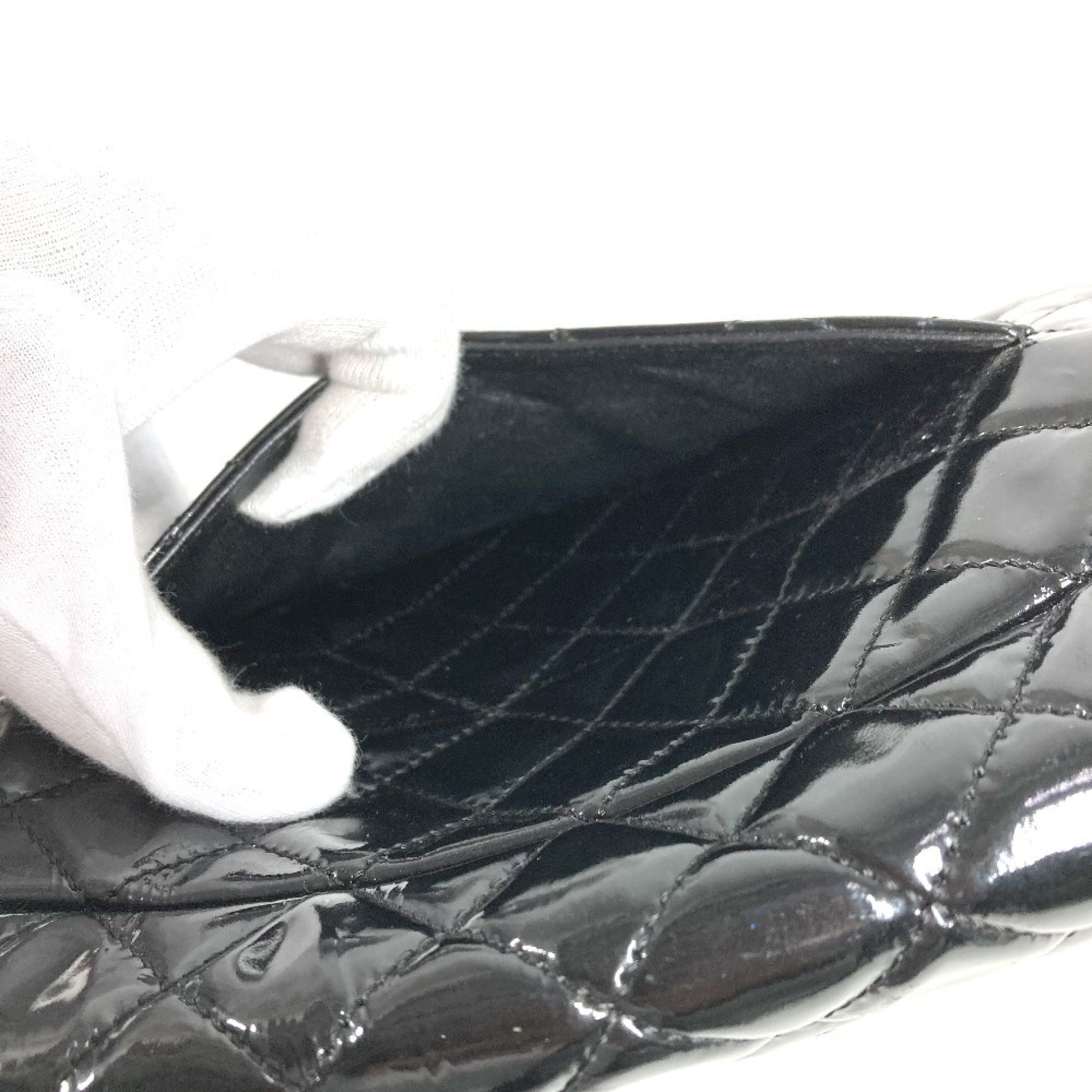 Chanel Matelasse Black Shoulder Bag (Pre-Owned)