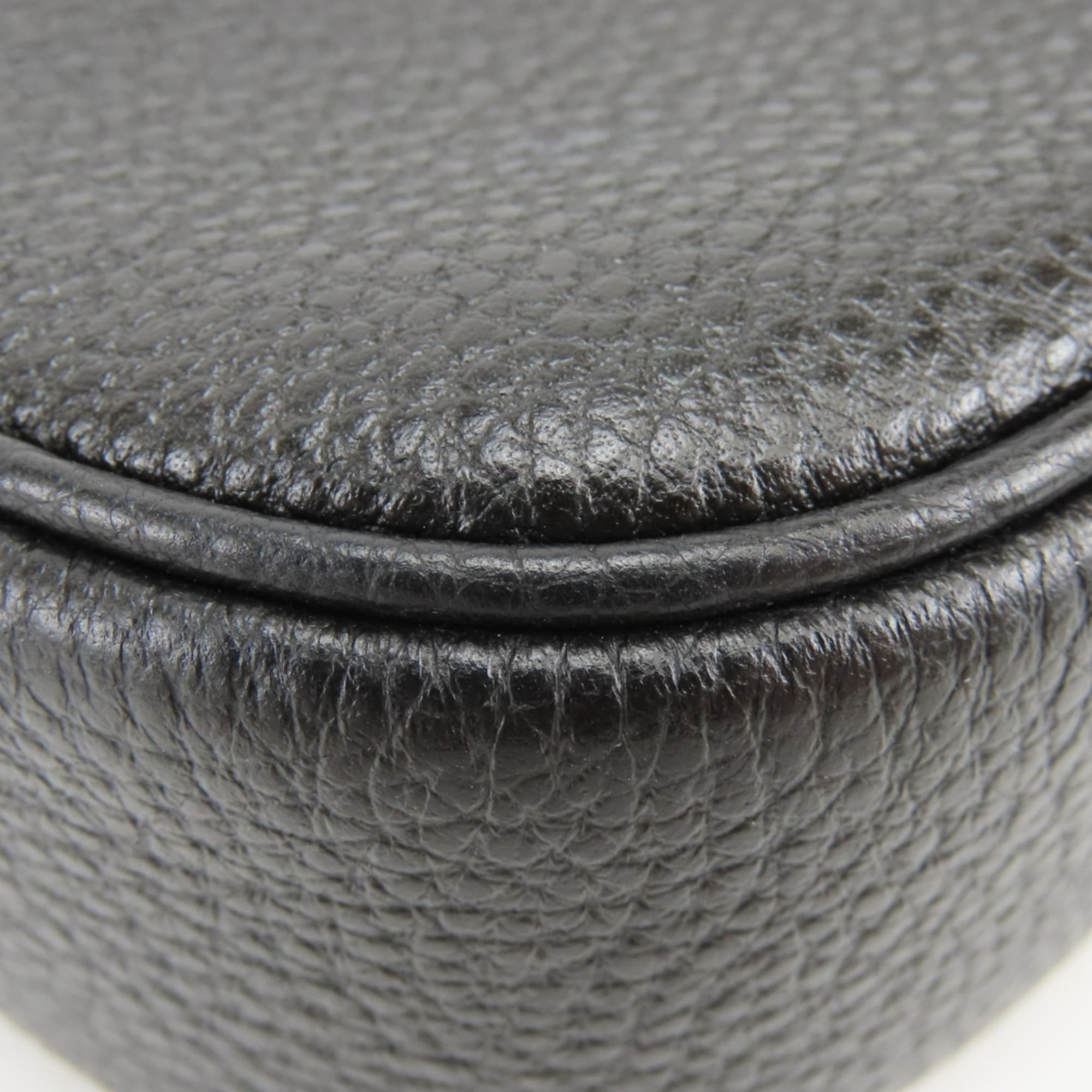 Coach Black Leather Pochette Shoulder Bag (Pre-Owned)