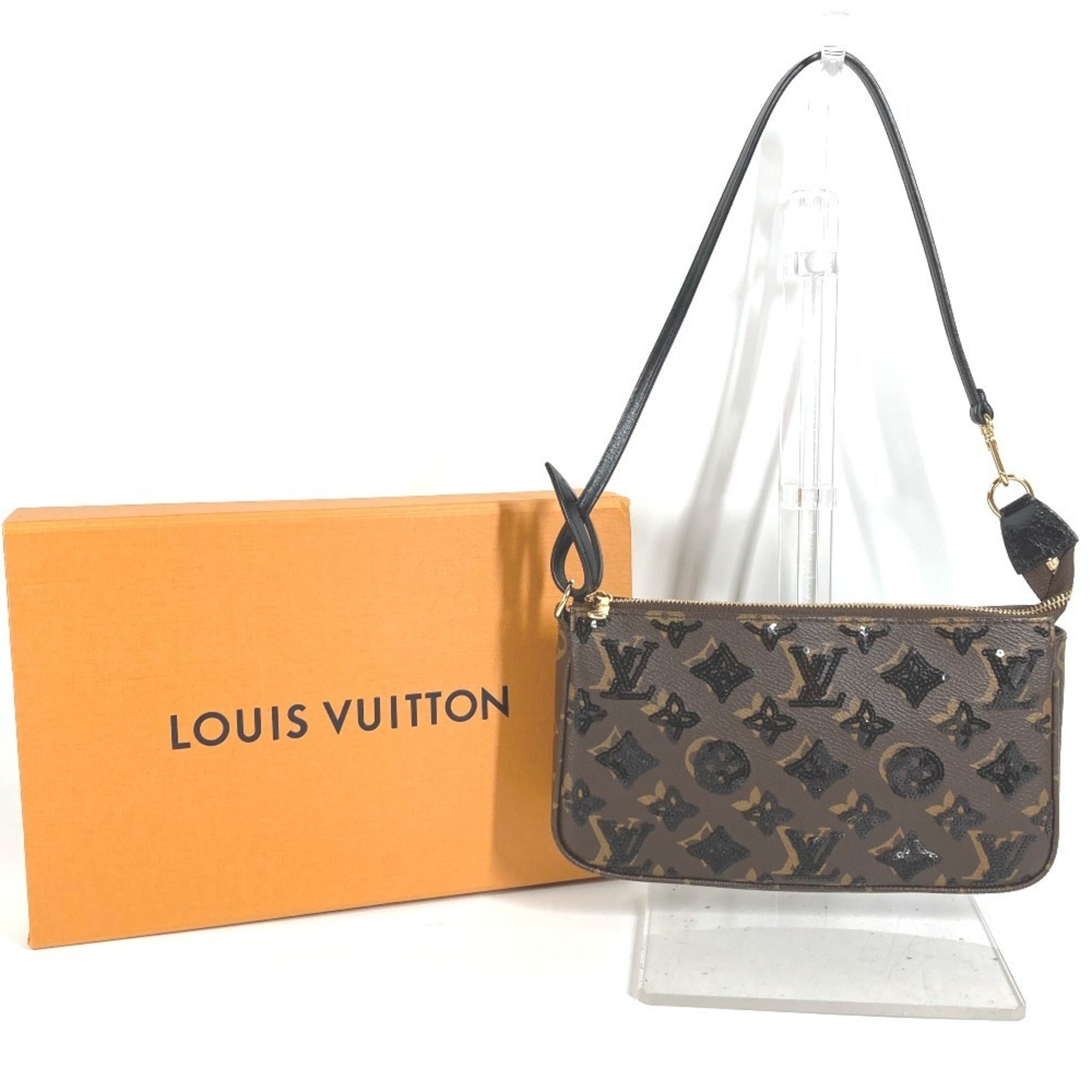 Louis Vuitton Brown Monogram Monogram Canvas Shoulder Bag (Pre-Owned)