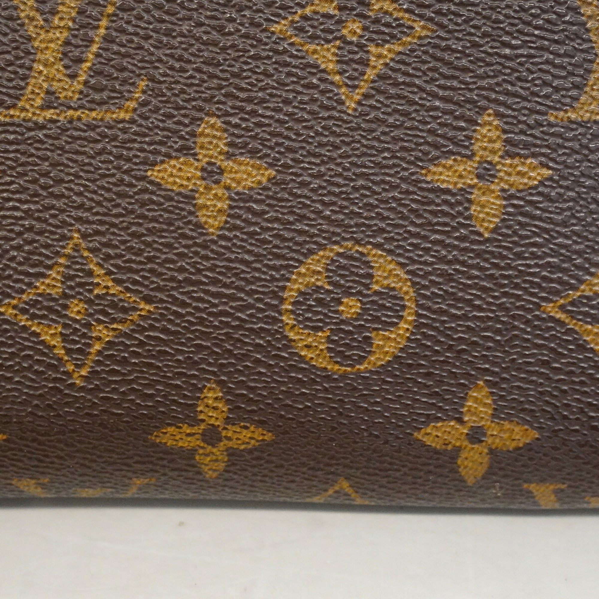 Louis Vuitton Brown Long Wallet (Bi-Fold) (Pre-Owned)