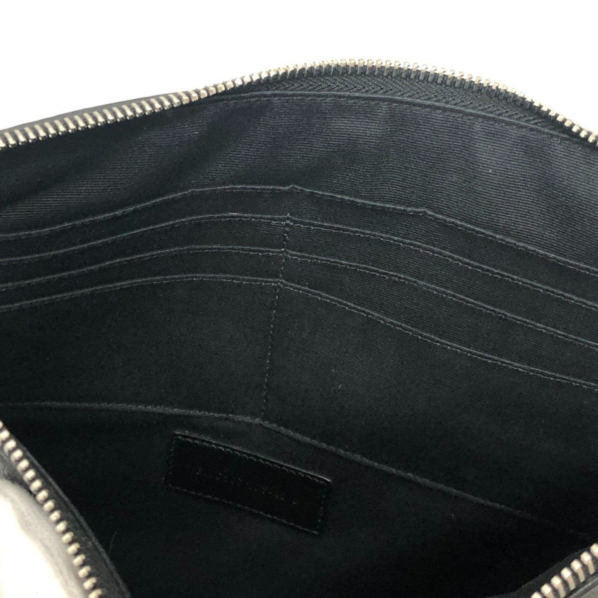 Saint Laurent Black Leather Clutch Bag (Pre-Owned)