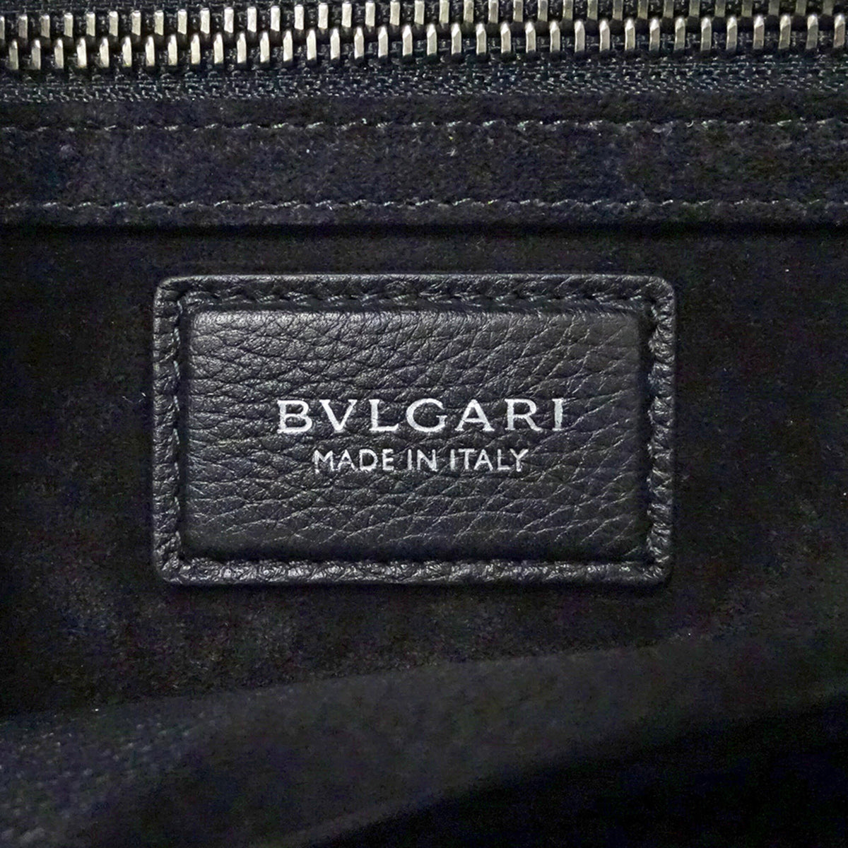 Bvlgari Black Leather Handbag Shoulder Bag (Pre-Owned)