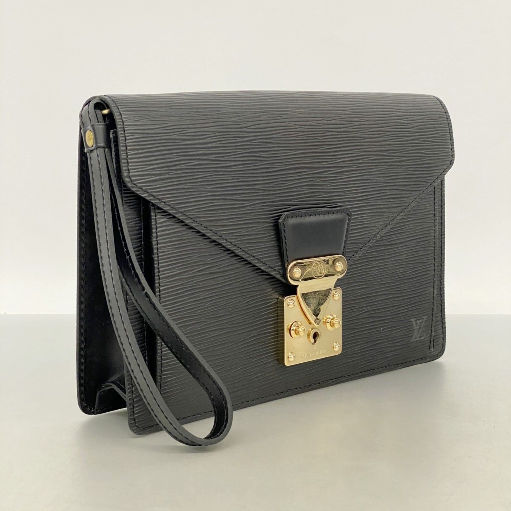 Louis Vuitton Noir Clutch Bag (Pre-Owned)