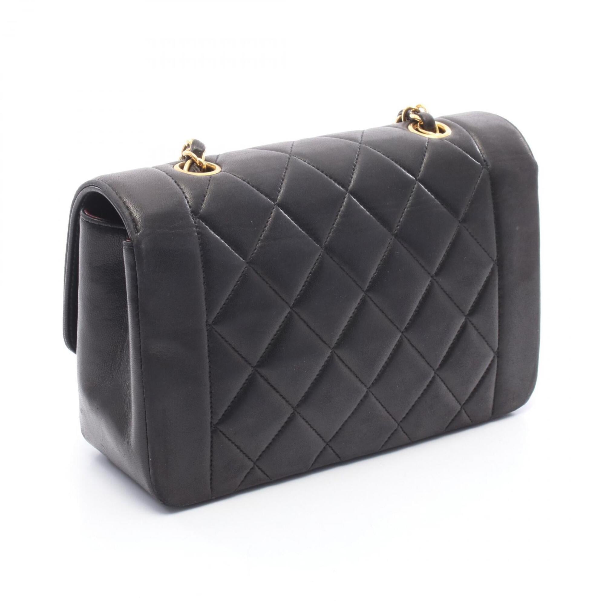Chanel Black Leather Handbag Shoulder Bag (Pre-Owned)
