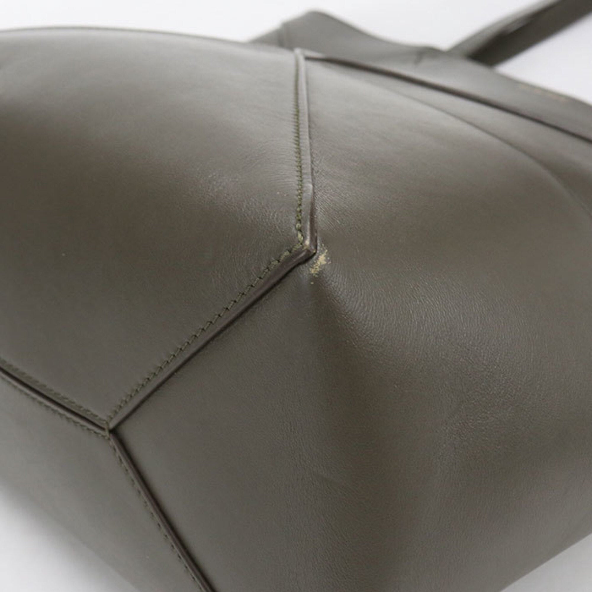 Loewe Gray Leather Tote Bag (Pre-Owned)