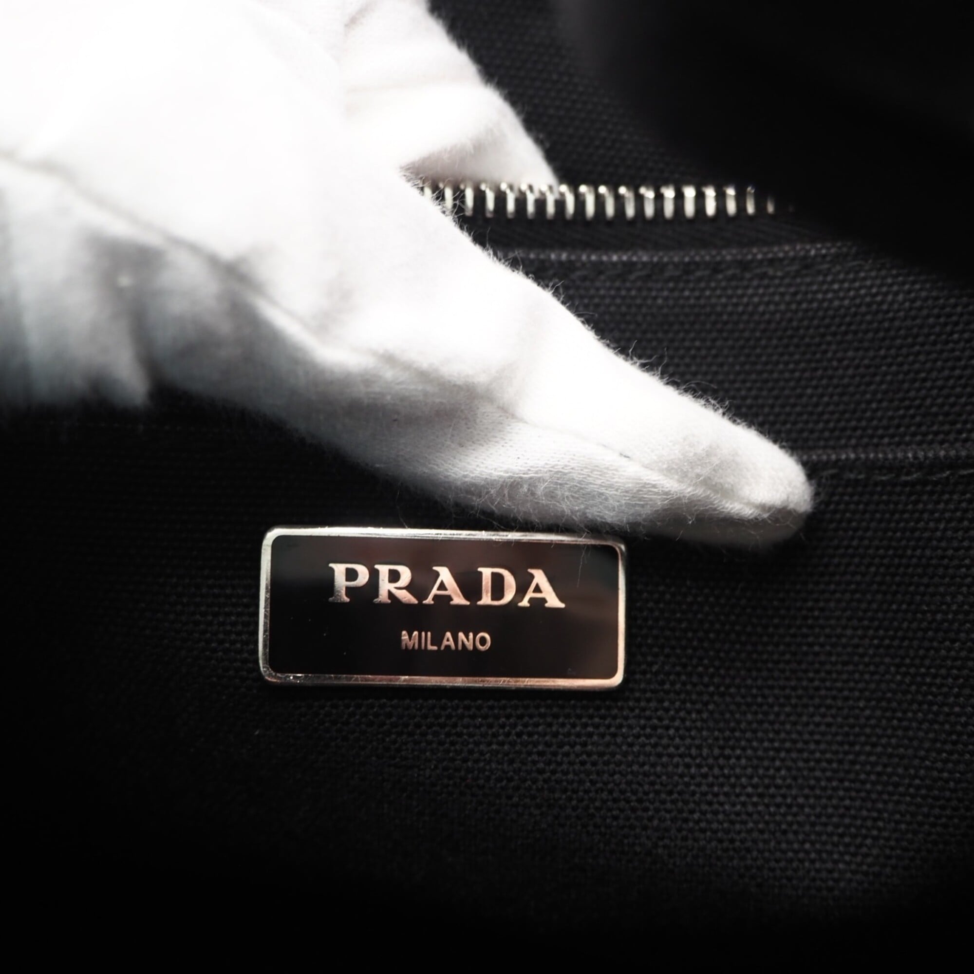 Prada Beige Multi-Color Raffia Handbag Shoulder Bag (Pre-Owned)