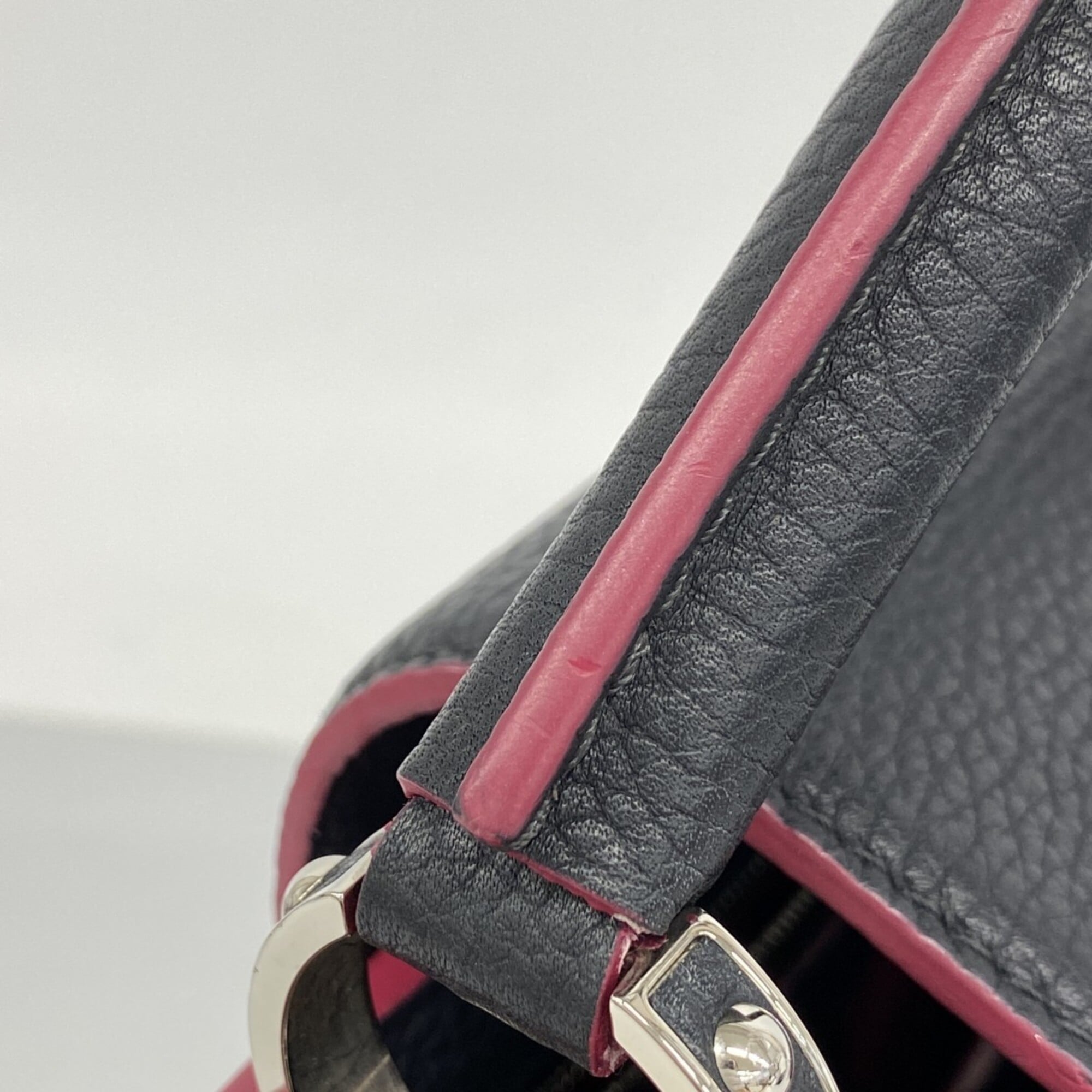 Louis Vuitton Cobalt Handbag (Pre-Owned)