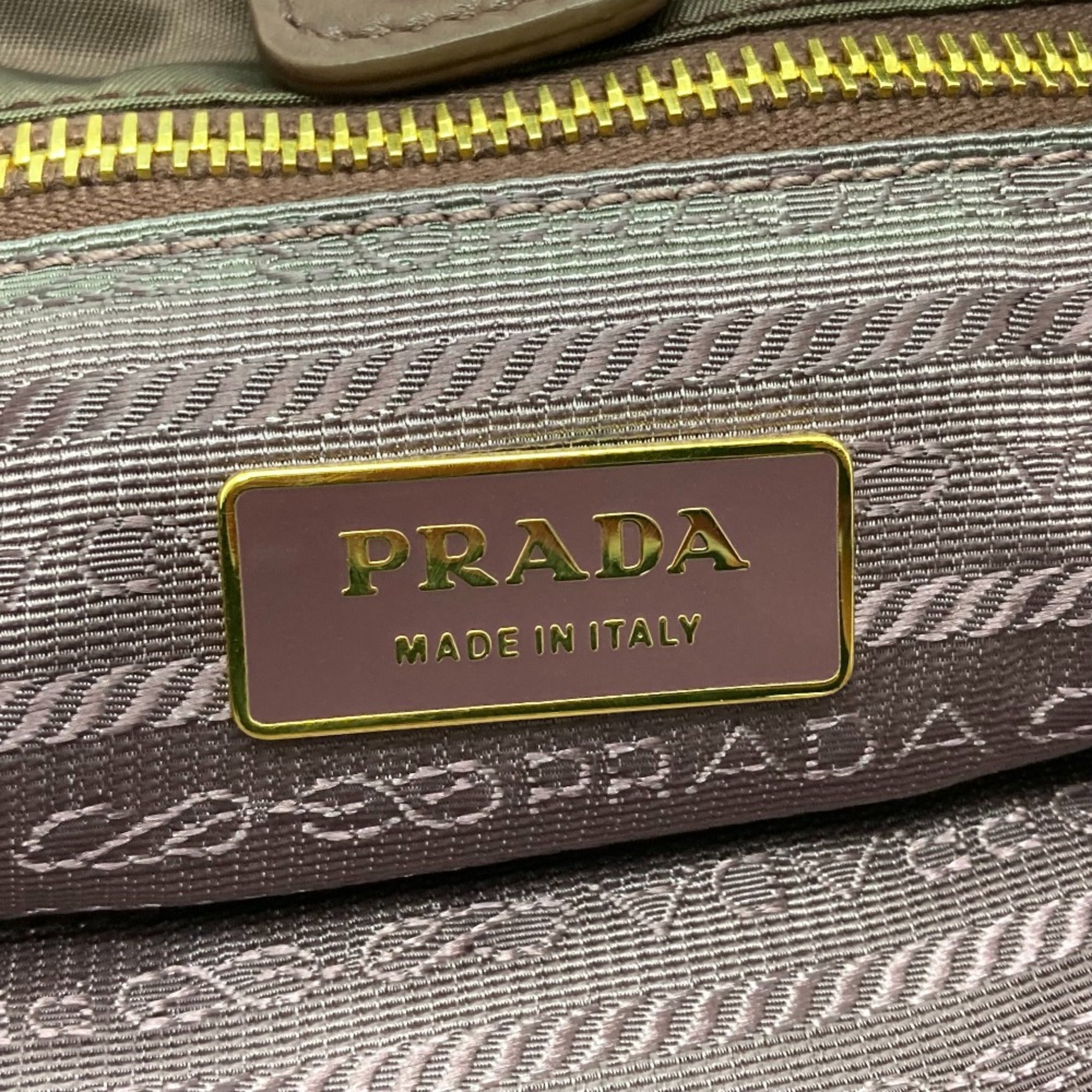 Prada Purple Leather Tote Bag (Pre-Owned)