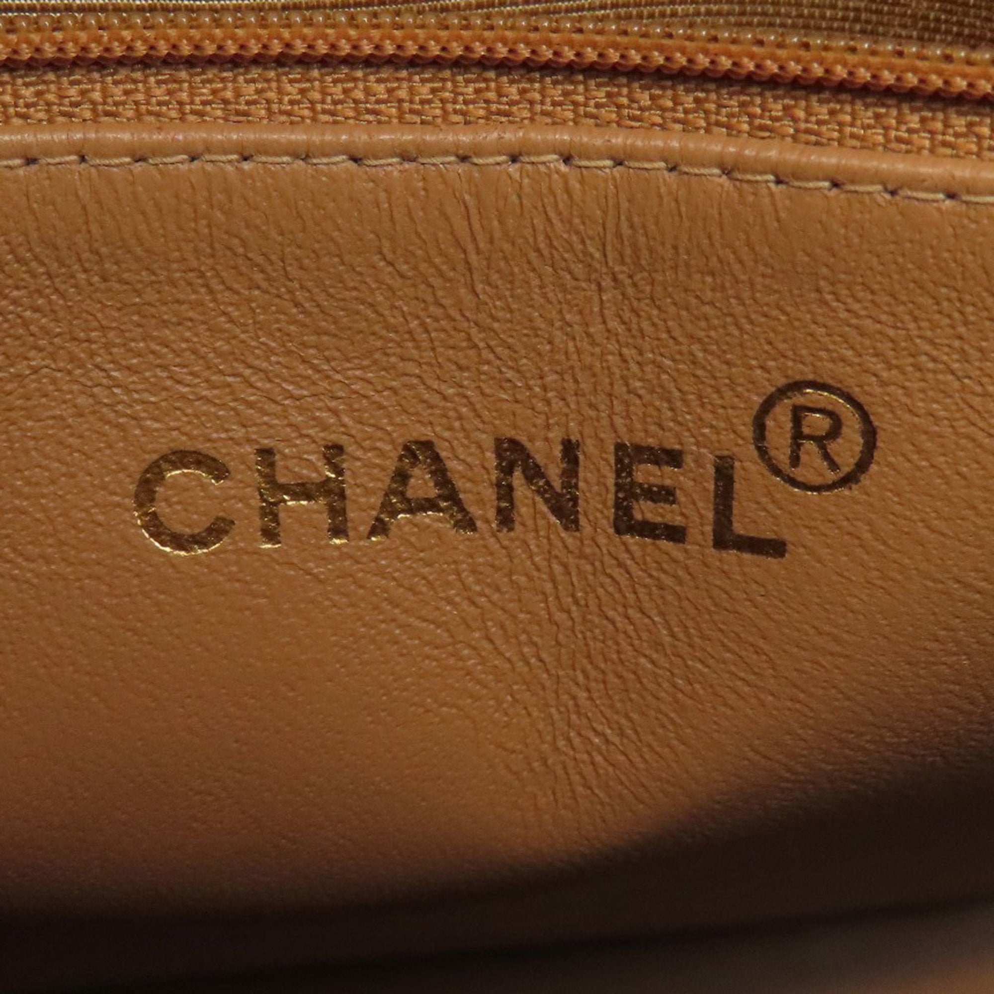 Chanel Beige Caviar Leather Tote Bag (Pre-Owned)