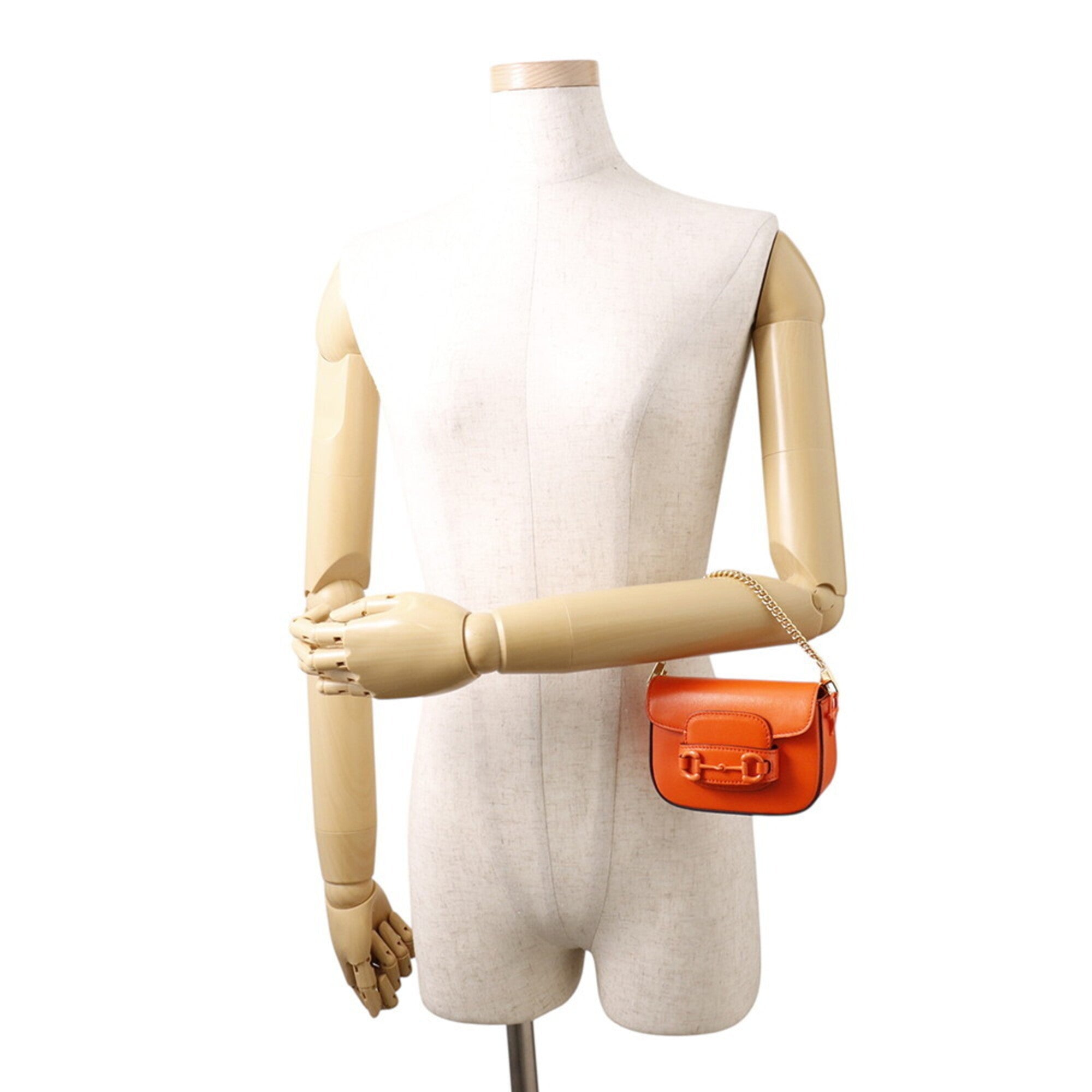 Gucci Horsebit Orange Leather Shoulder Bag (Pre-Owned)