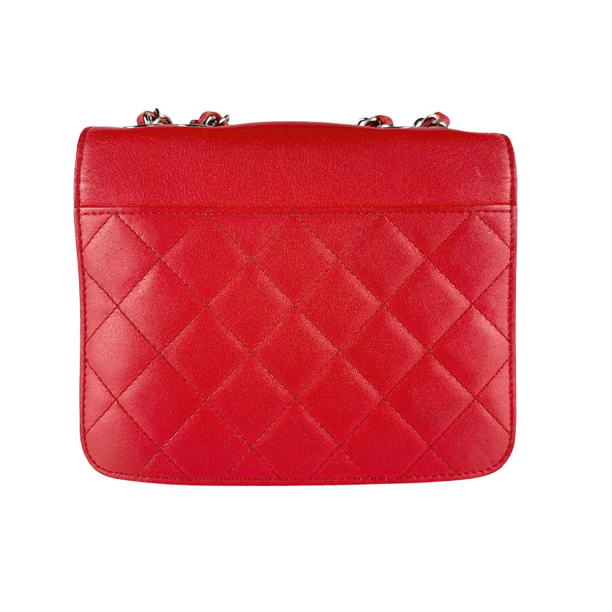 Chanel Red Color Leather Shoulder Bag (Pre-Owned)