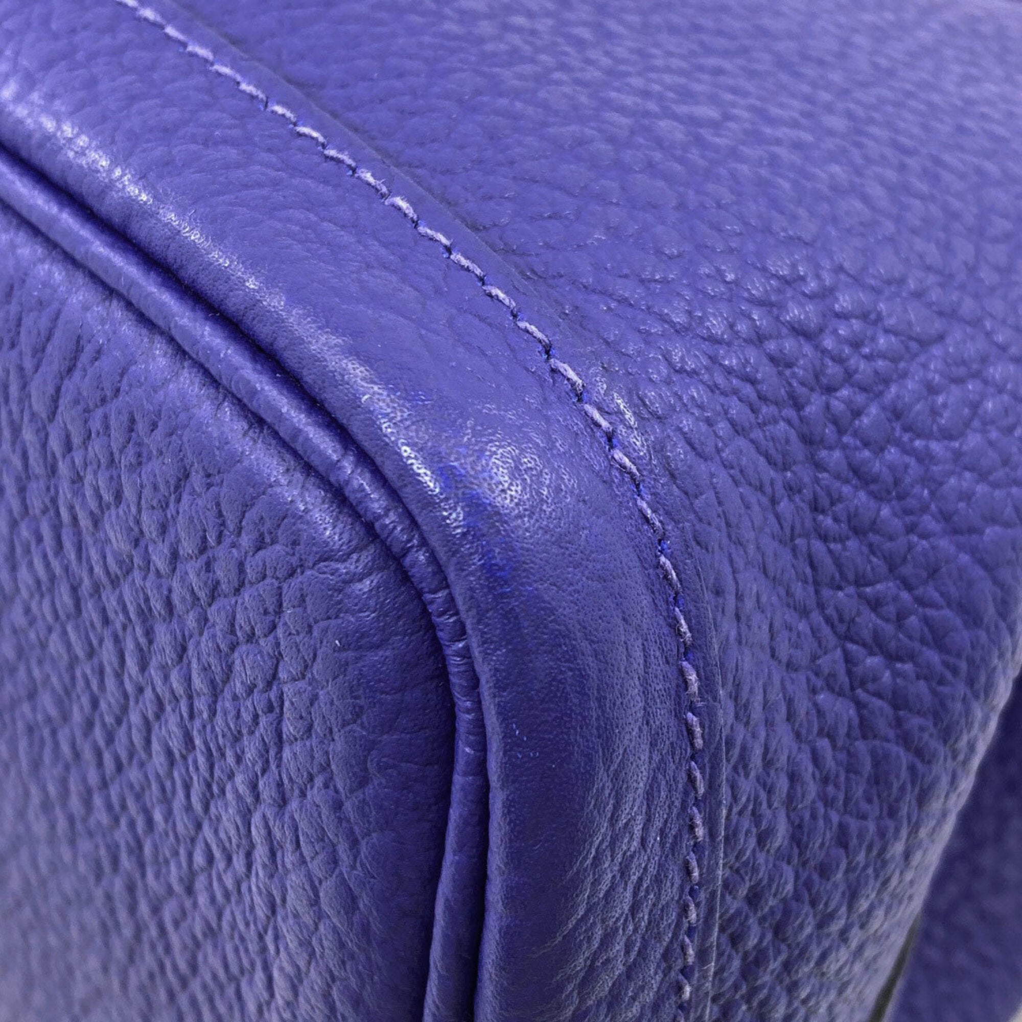 Hermes Blue Vache Leather Handbag (Pre-Owned)