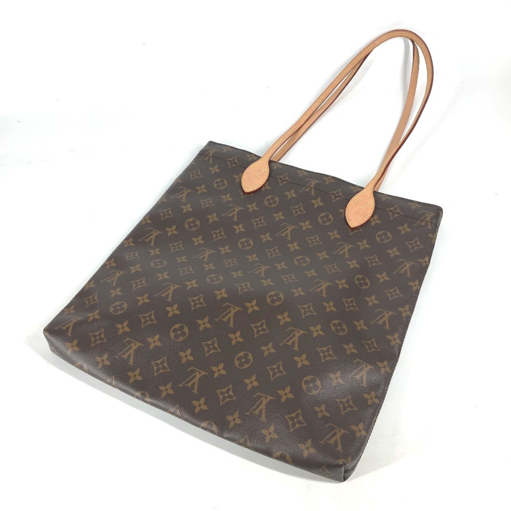 Louis Vuitton Brown Monogram Monogram Pouch Shoulder Bag Tote Bag (Pre-Owned)