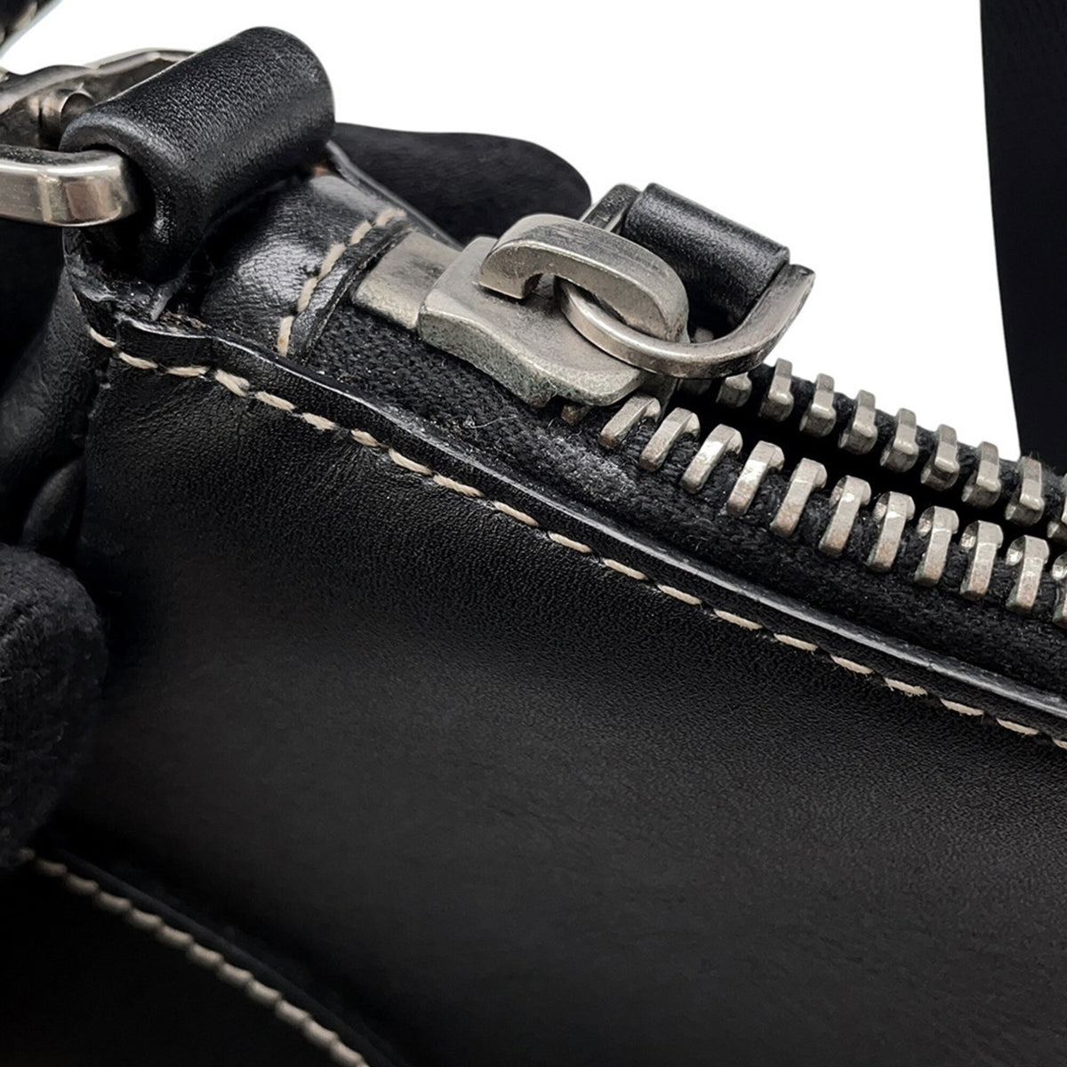 Prada Black Leather Handbag Shoulder Bag (Pre-Owned)
