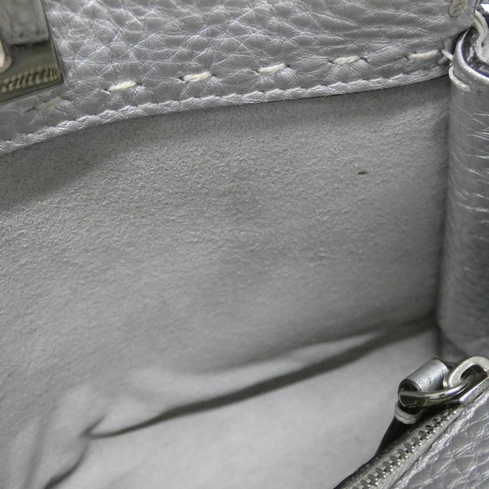 Fendi Silver Leather Handbag (Pre-Owned)