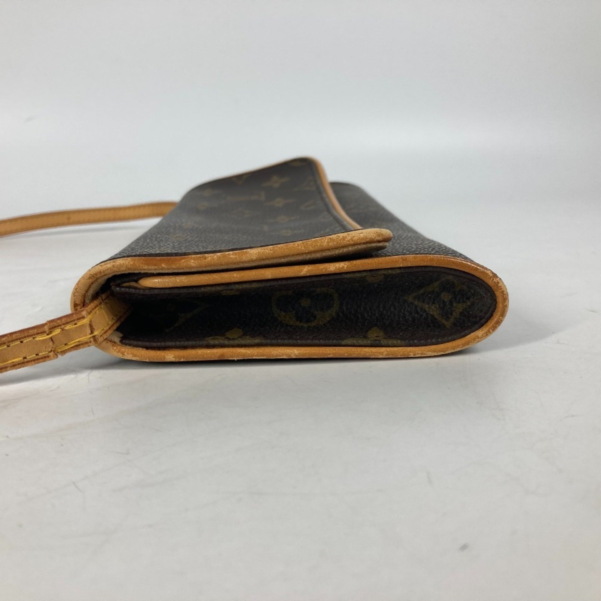 Louis Vuitton Brown Monogram Canvas Clutch Bag Pochette Shoulder Bag (Pre-Owned)