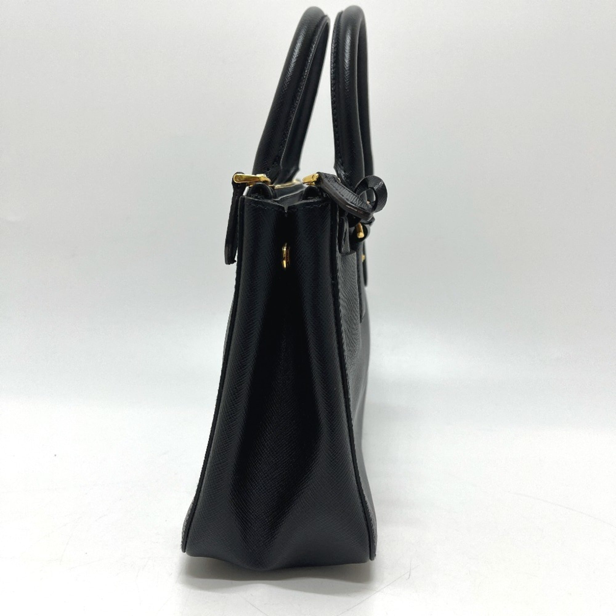 Prada Saffiano Black Leather Handbag (Pre-Owned)