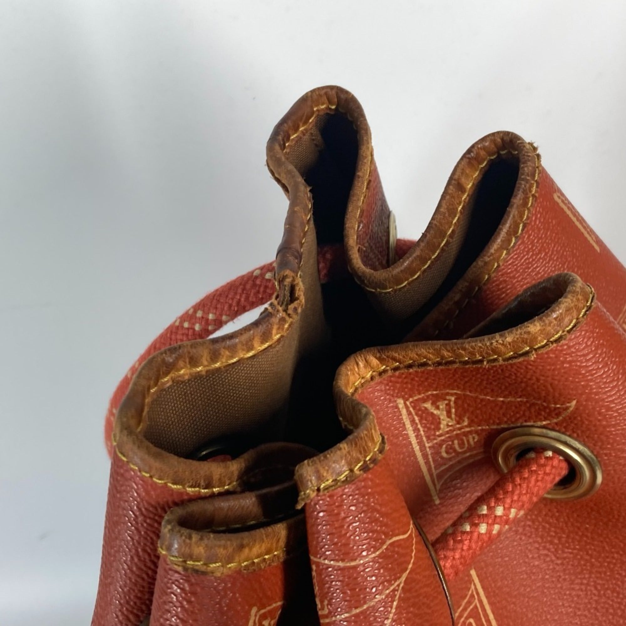 Louis Vuitton Brown Pvc Leather Shoulder Bag (Pre-Owned)