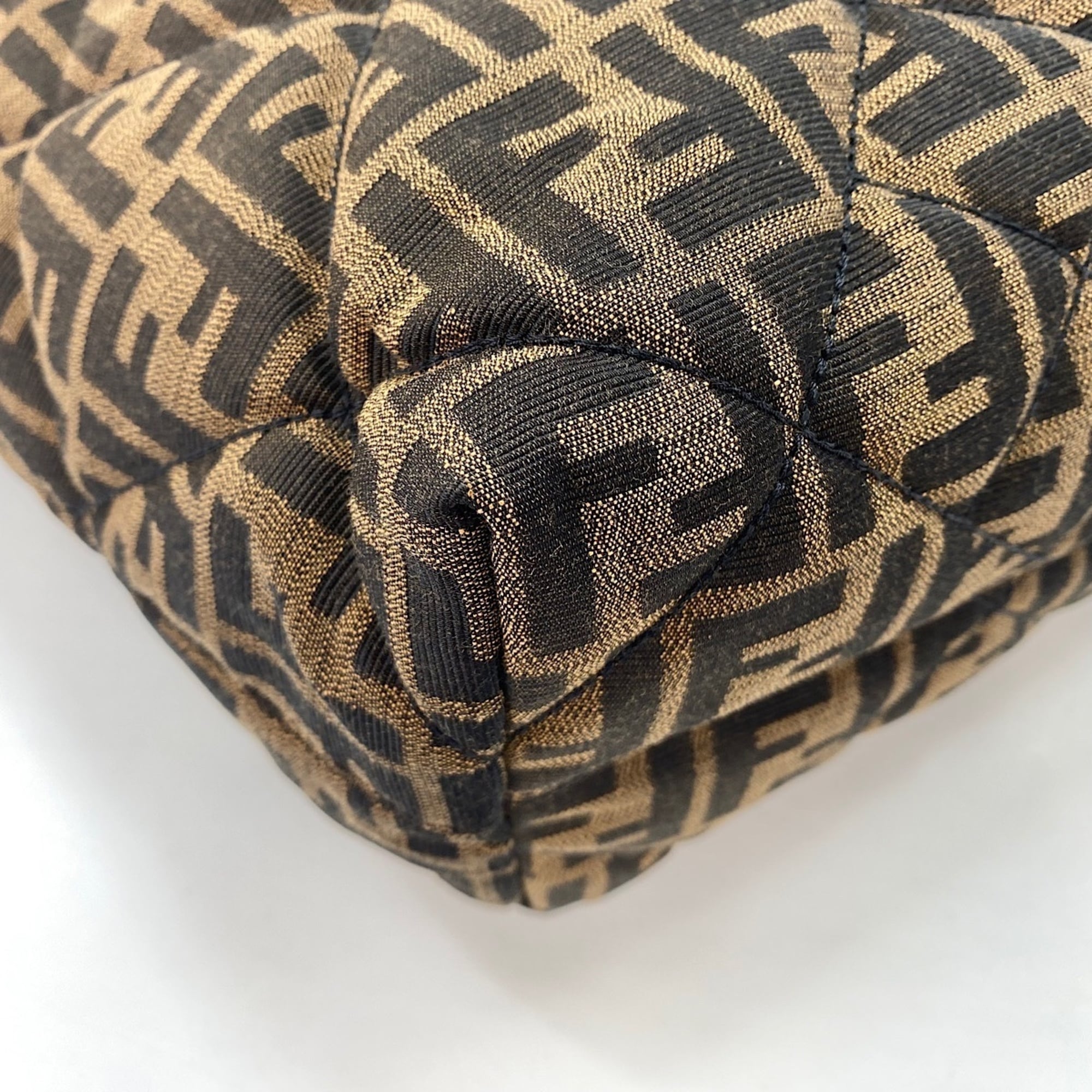 Fendi Zucca Brown Zucca Tote Bag (Pre-Owned)