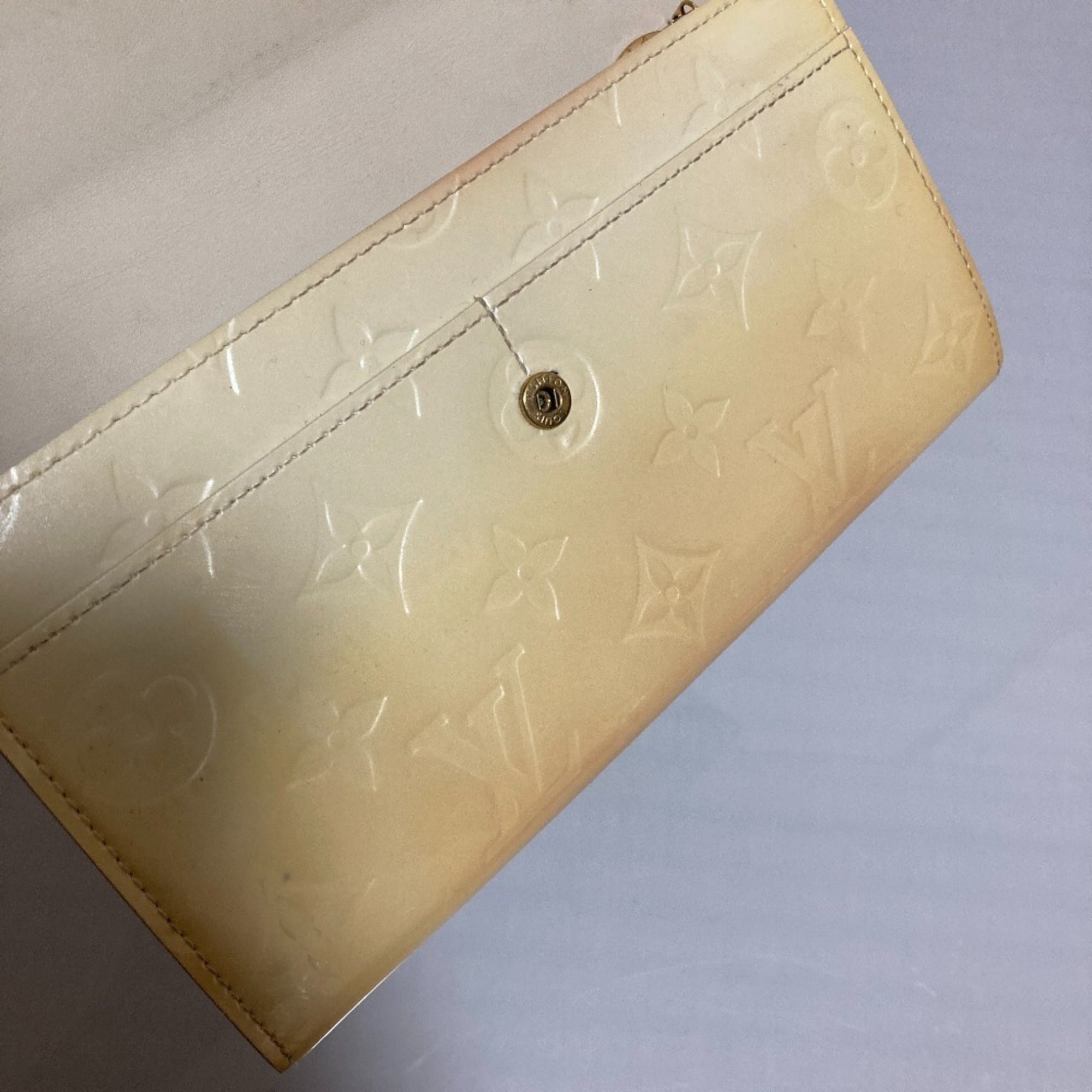 Louis Vuitton Vernis Yellow Vernis Long Wallet (Bi-Fold) (Pre-Owned)