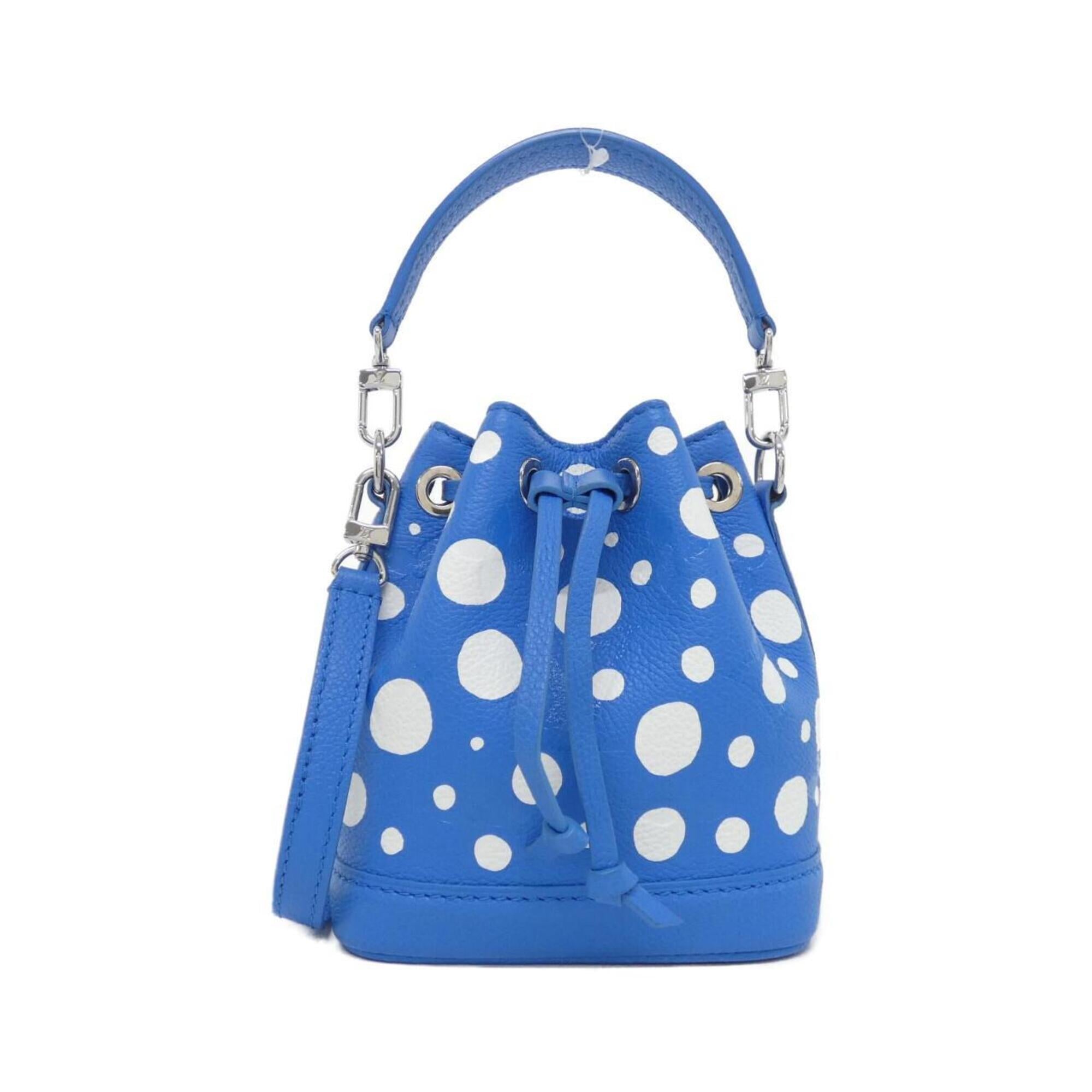 Louis Vuitton Blanc Blue Leather Shoulder Bag (Pre-Owned)