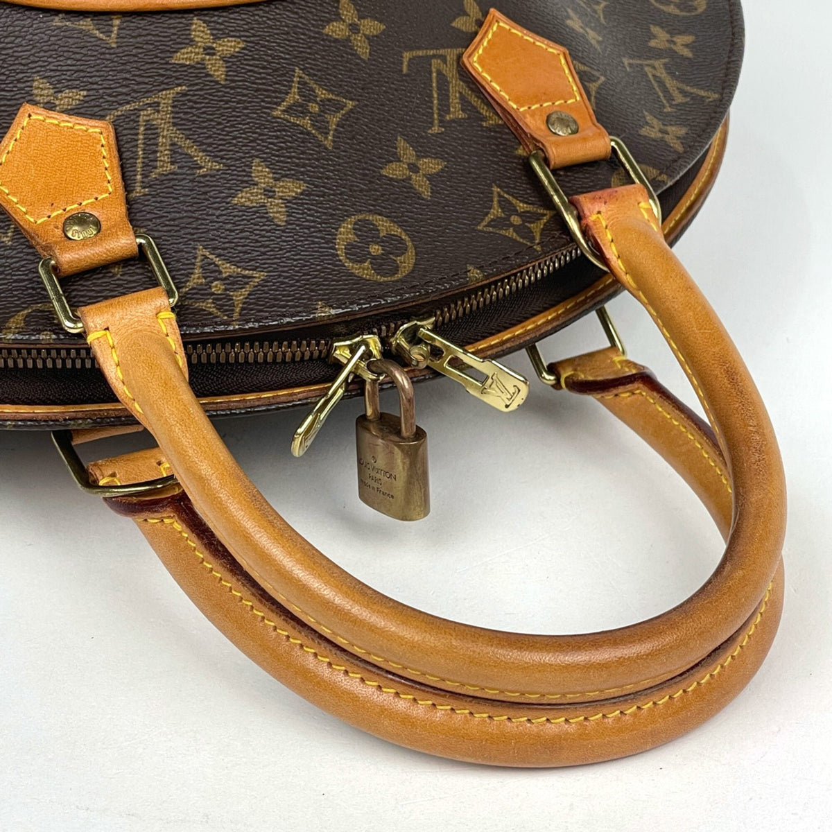 Louis Vuitton Brown Monogram Handbag (Pre-Owned)