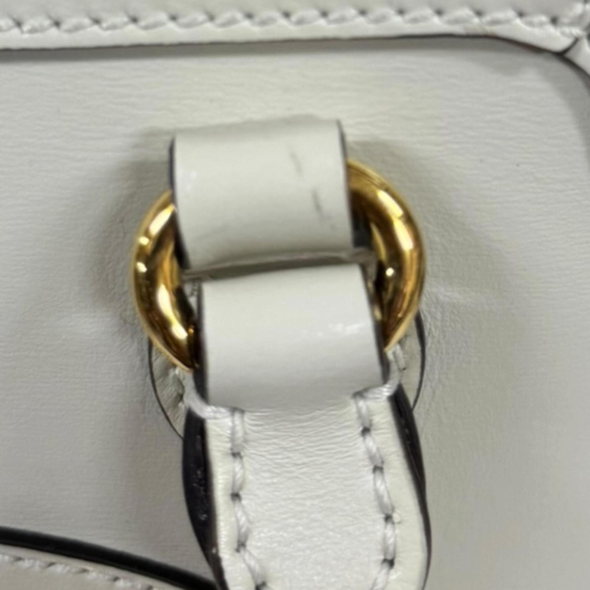 Gucci White Leather Shoulder Bag (Pre-Owned)