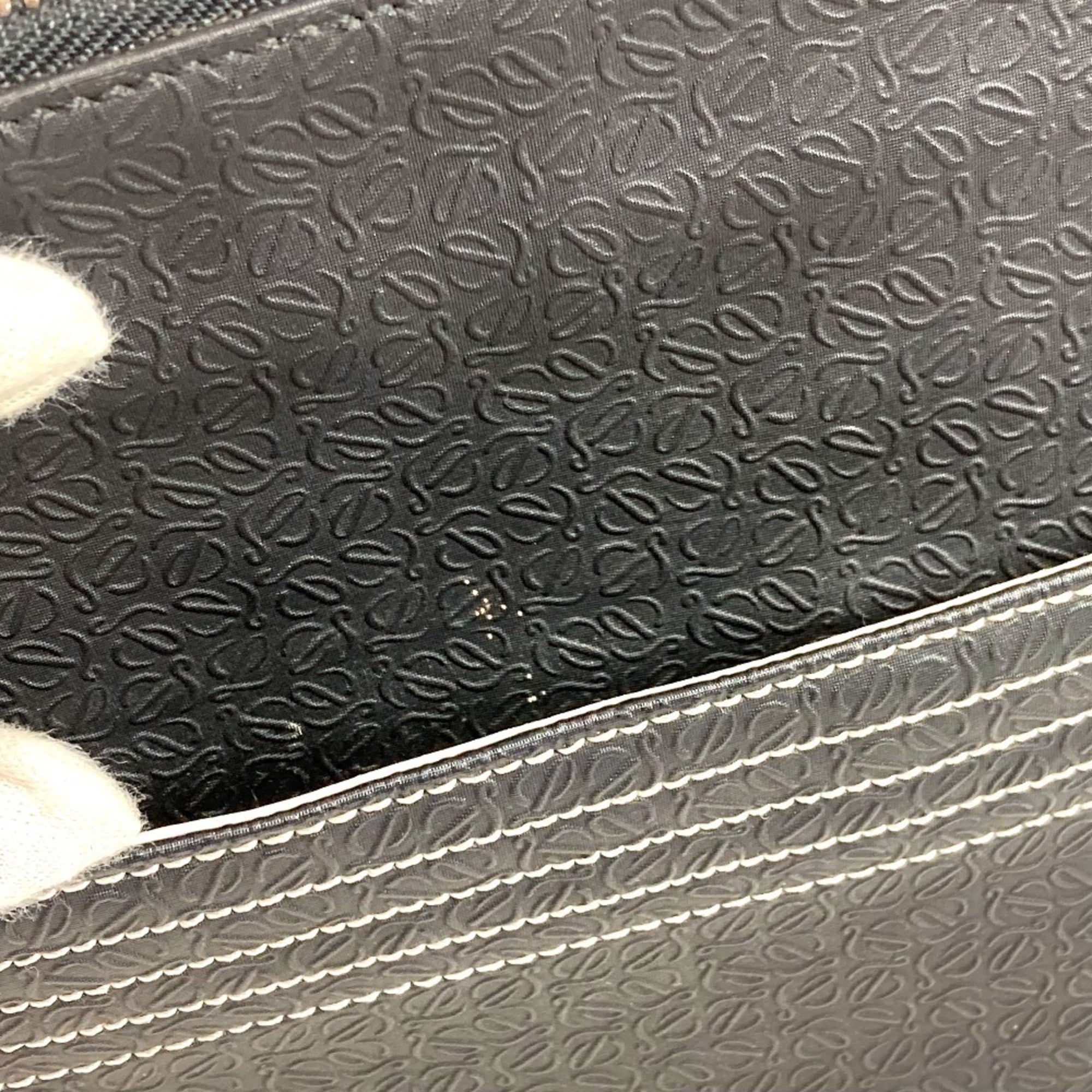 Loewe Black White Leather Pvc Pochette Shoulder Bag (Pre-Owned)