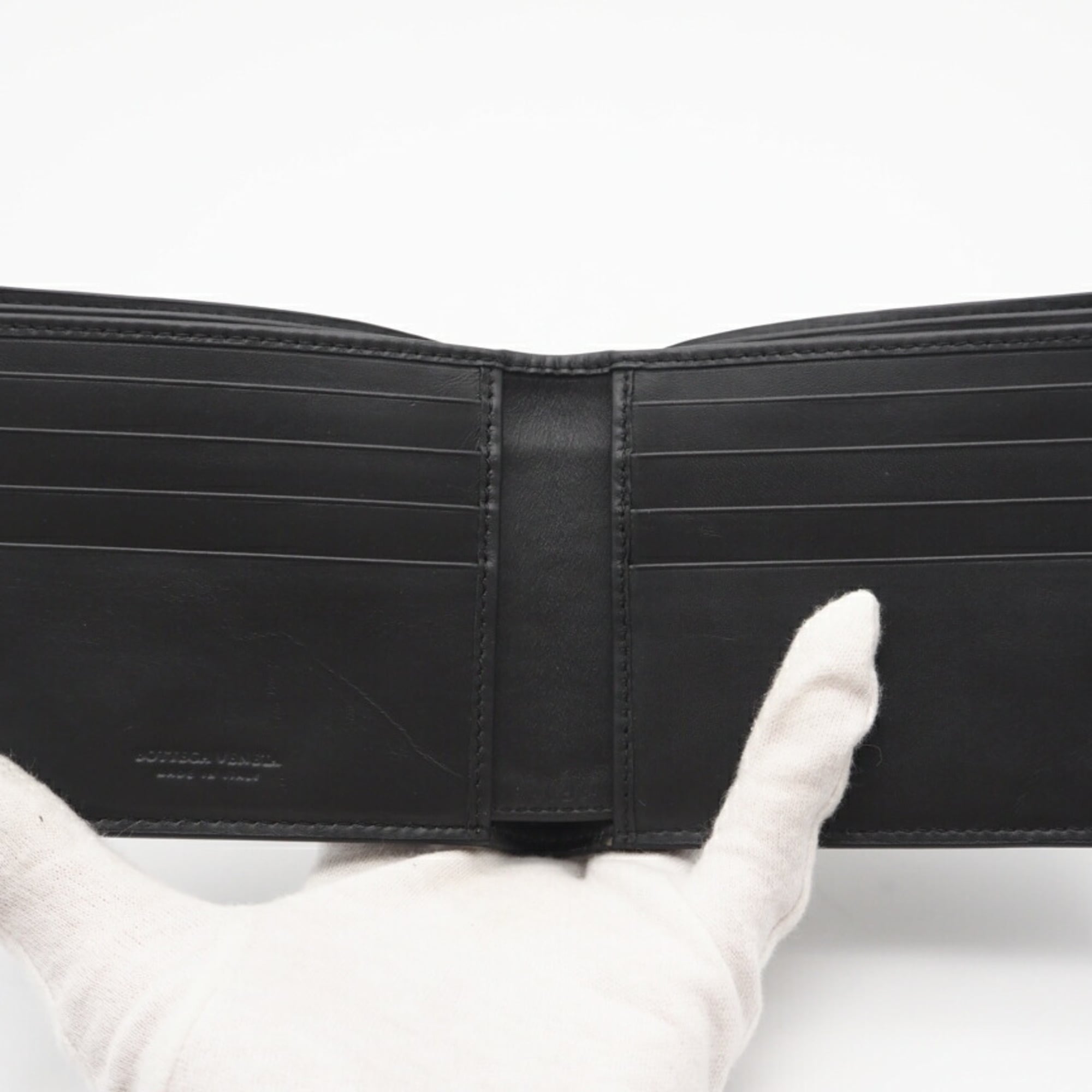 Bottega Veneta Intrecciato Gray Leather Wallet (Bi-Fold) (Pre-Owned)